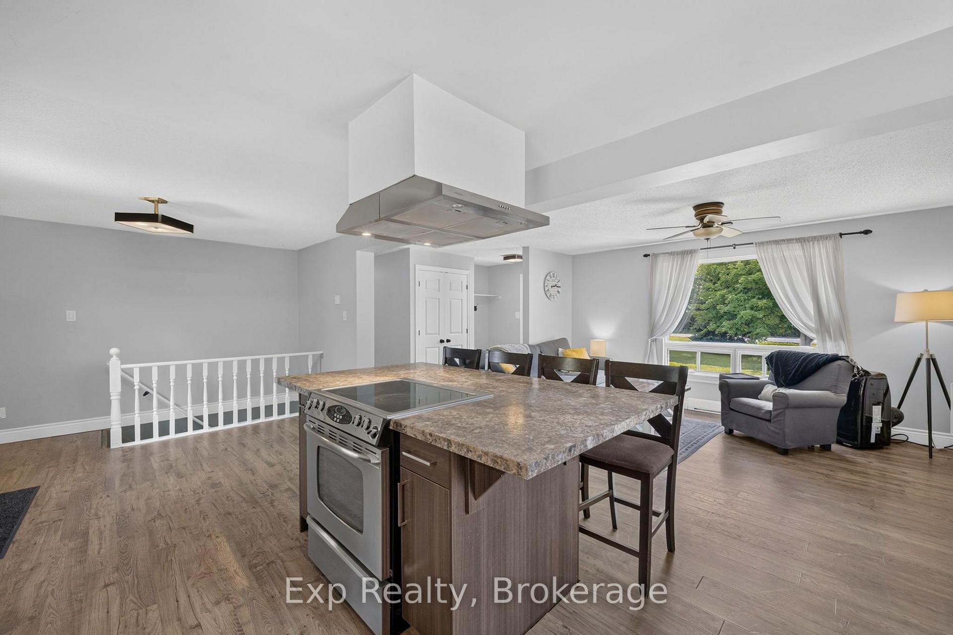 Photo 10 of 1901 Hollowview Road, Centre Hastings — HOMEH