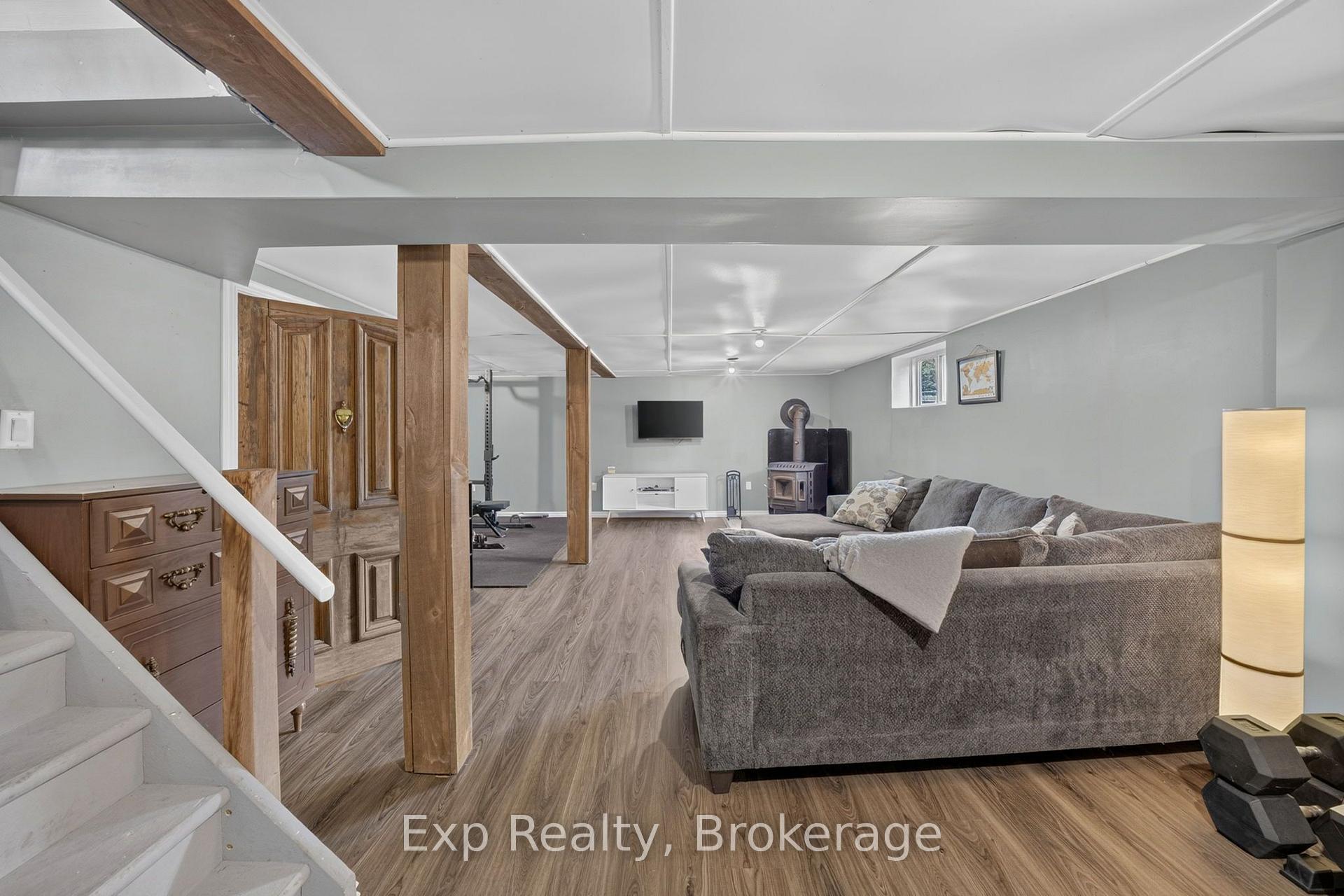 Photo 24 of 1901 Hollowview Road, Centre Hastings — HOMEH