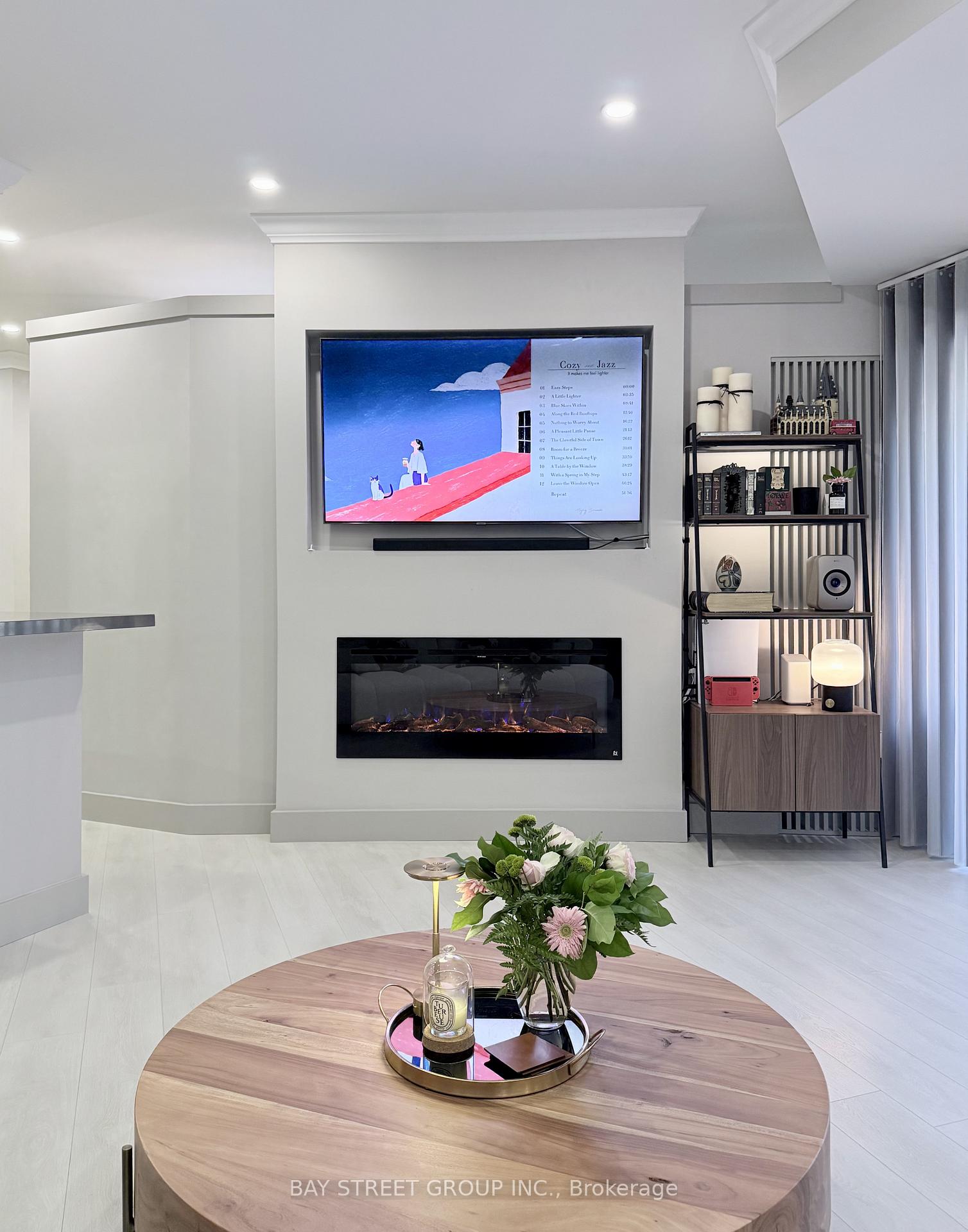 Photo 13 of Unit 606, 55 Harbour Square, Toronto, Waterfront Communities — HOMEH