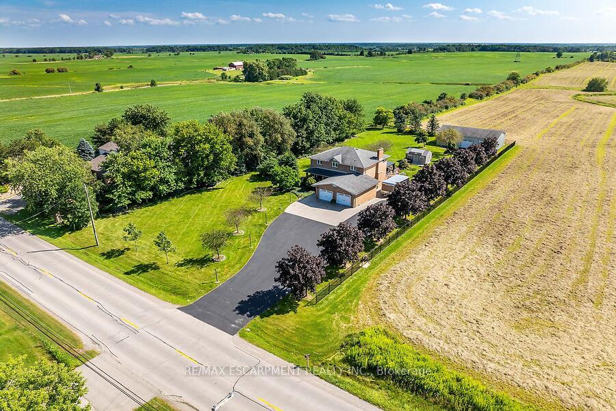 Photo 1 of 2265 Binbrook Road, Hamilton, Binbrook — HOMEH