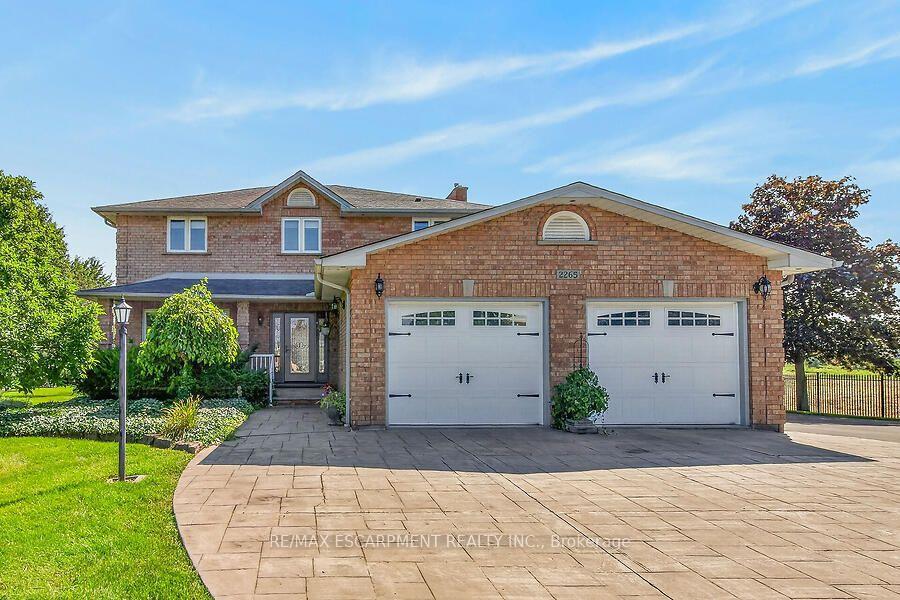 Photo 2 of 2265 Binbrook Road, Hamilton, Binbrook — HOMEH