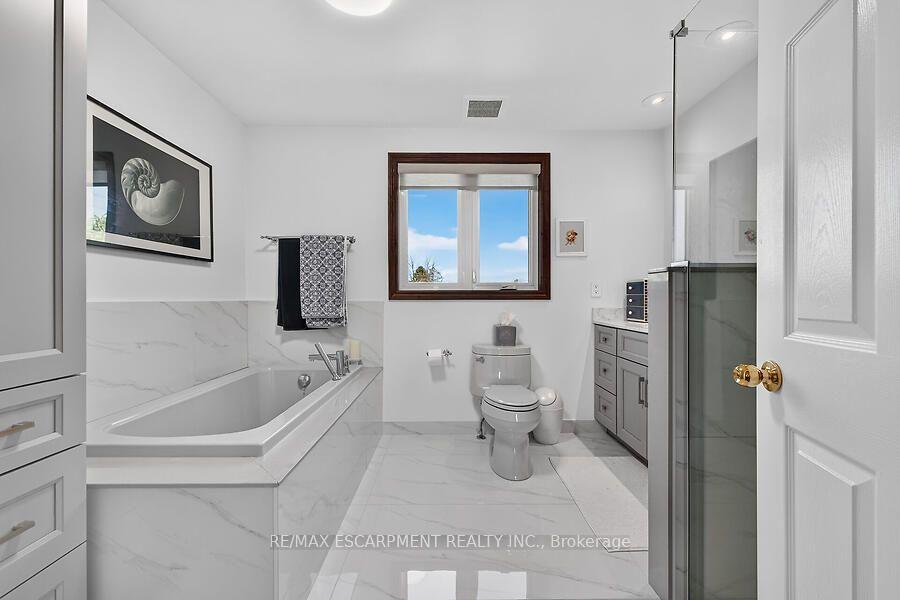 Photo 18 of 2265 Binbrook Road, Hamilton, Binbrook — HOMEH