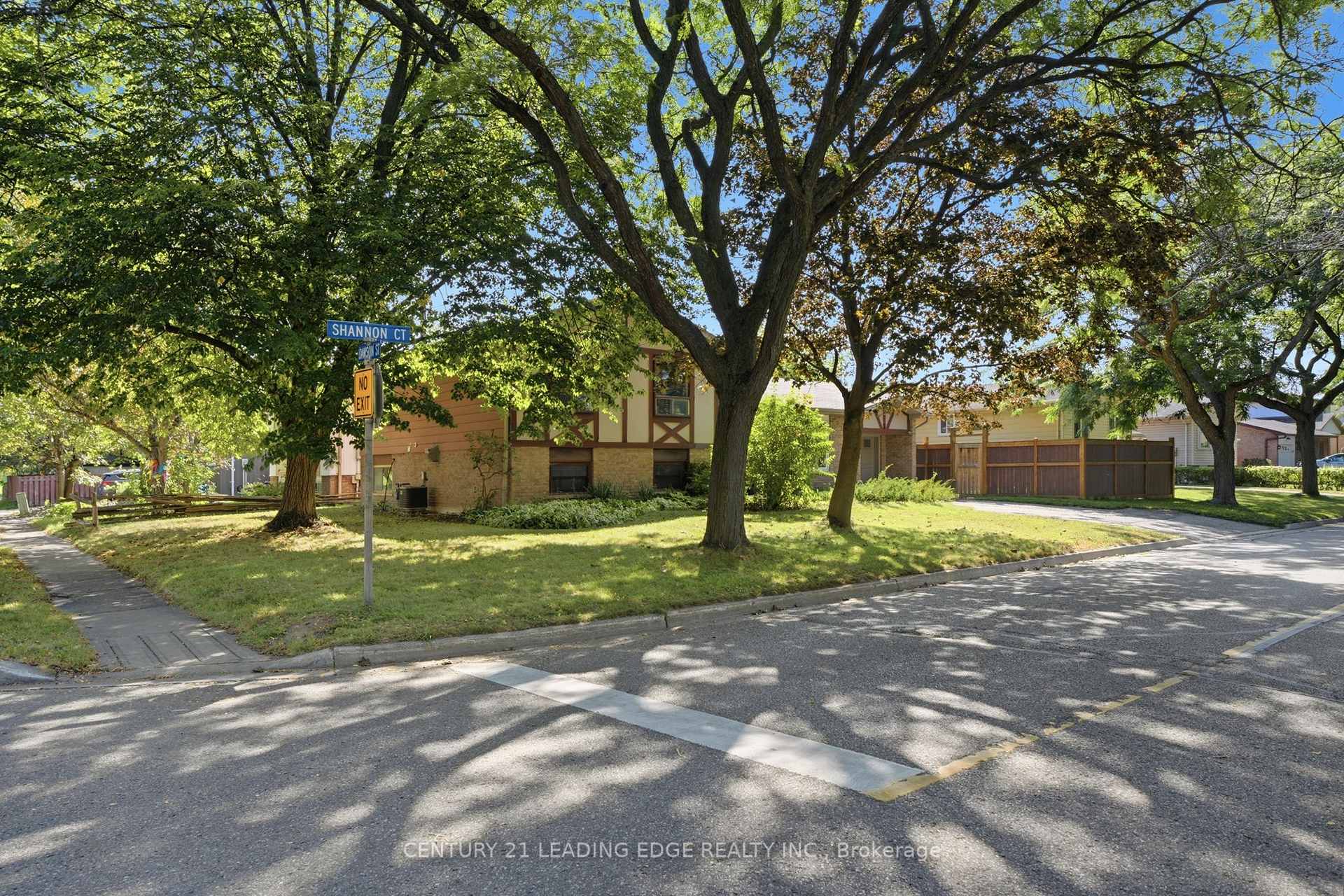 Photo 4 of 7 Dawson Street, Whitby, Lynde Creek — HOMEH