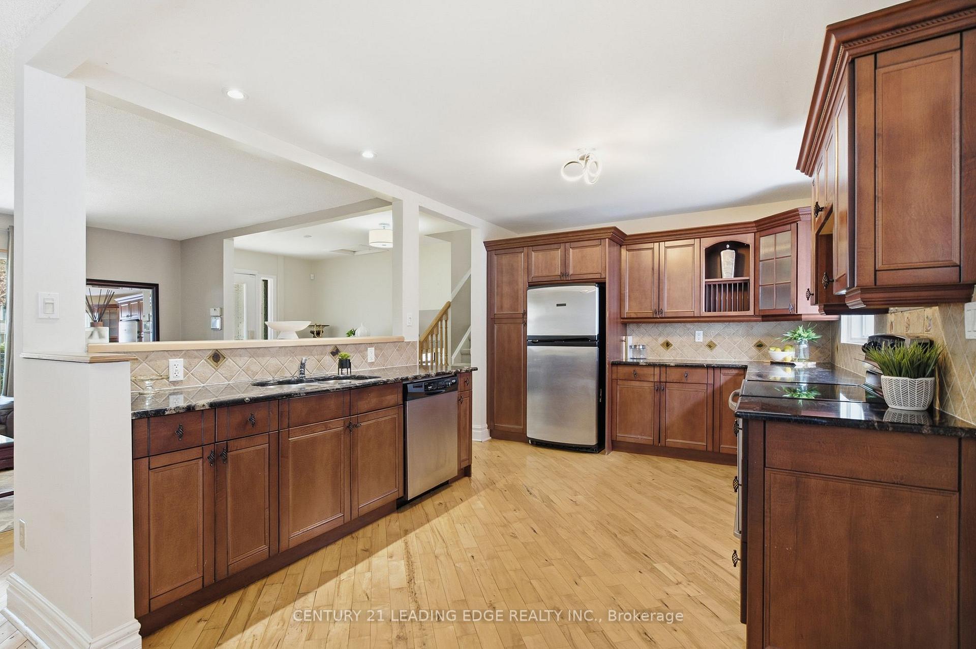 Photo 15 of 7 Dawson Street, Whitby, Lynde Creek — HOMEH