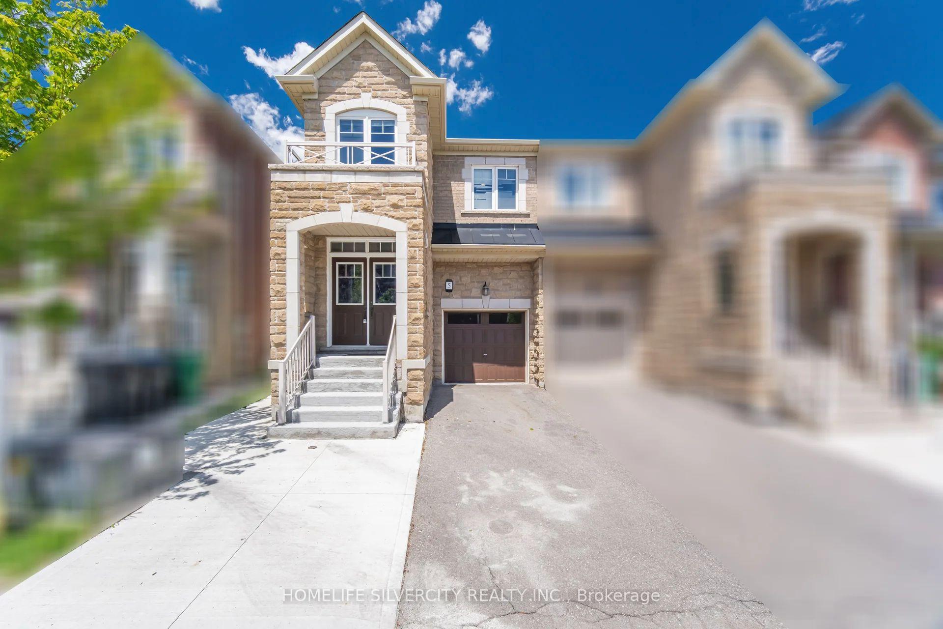 Photo 2 of 5 Baffin Crescent, Brampton, Northwest Brampton — HOMEH