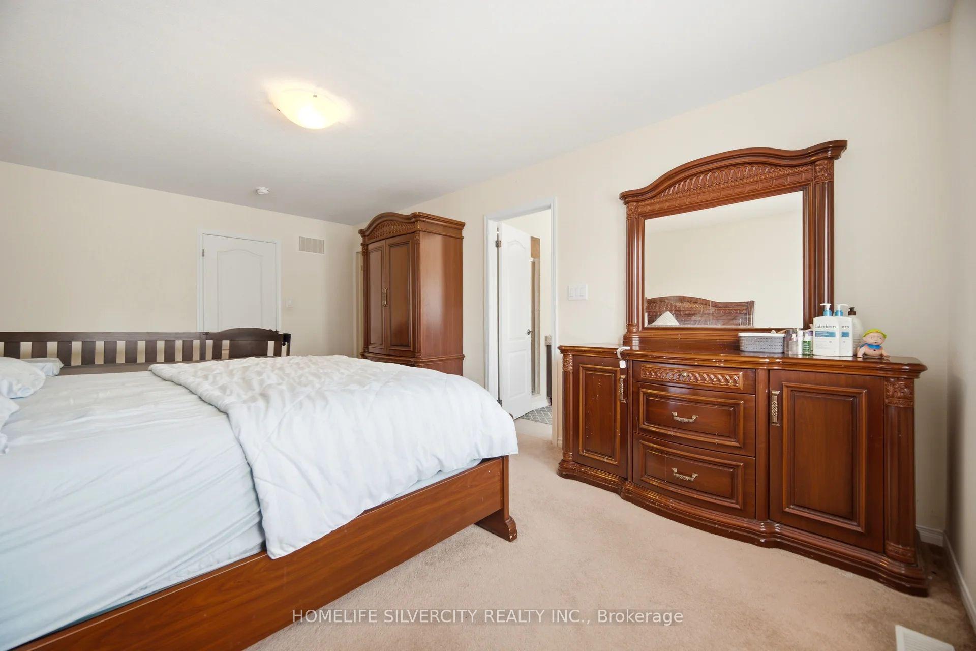 Photo 21 of 5 Baffin Crescent, Brampton, Northwest Brampton — HOMEH