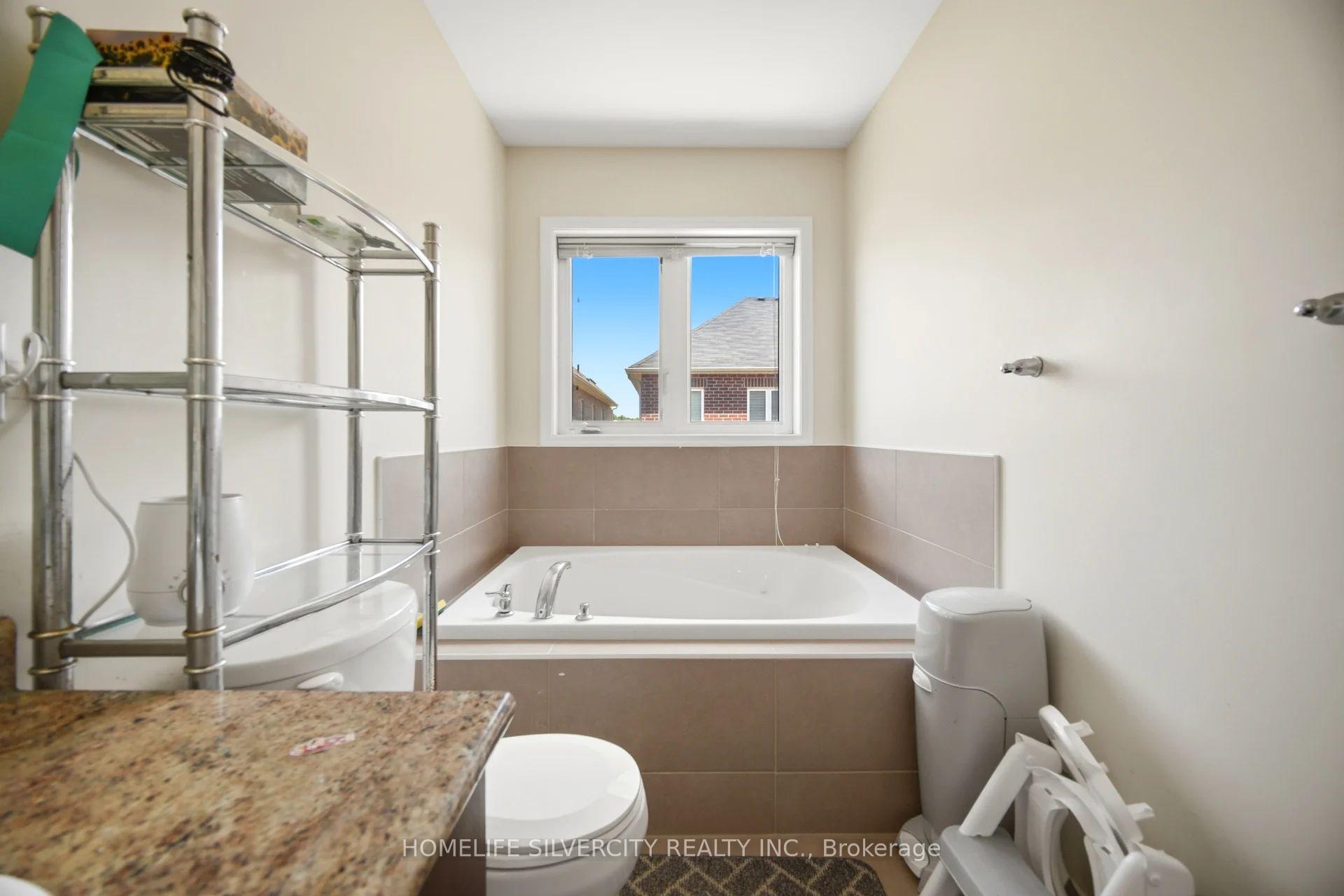 Photo 23 of 5 Baffin Crescent, Brampton, Northwest Brampton — HOMEH