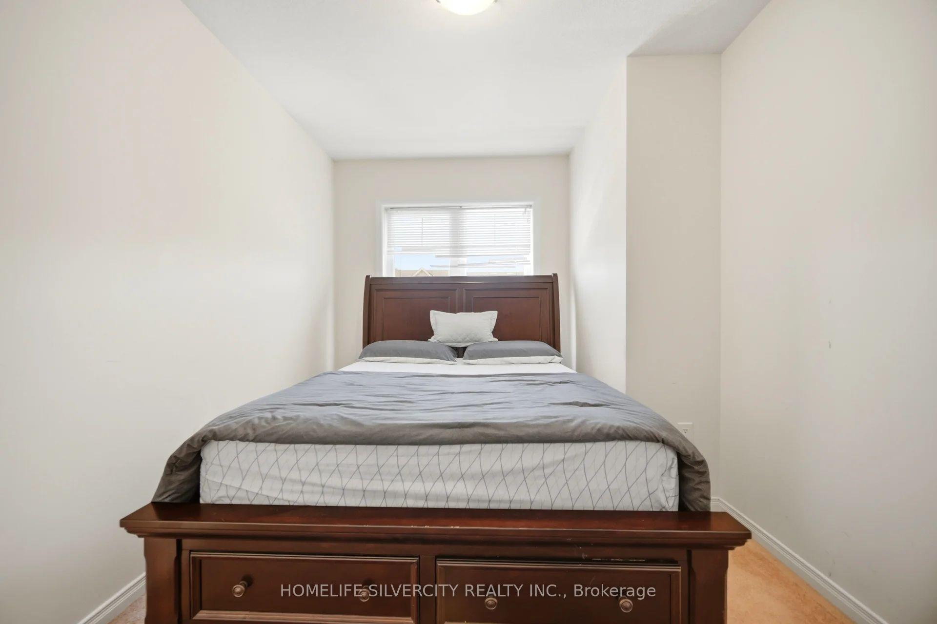 Photo 30 of 5 Baffin Crescent, Brampton, Northwest Brampton — HOMEH