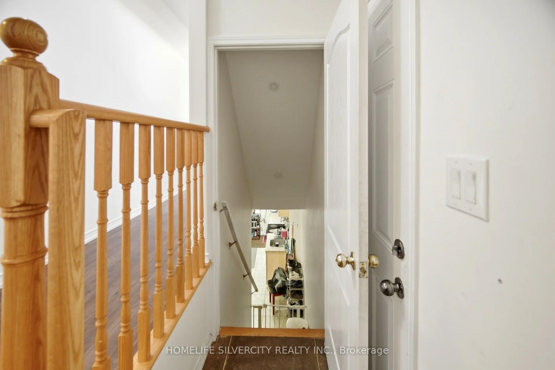 Photo 36 of 5 Baffin Crescent, Brampton, Northwest Brampton — HOMEH