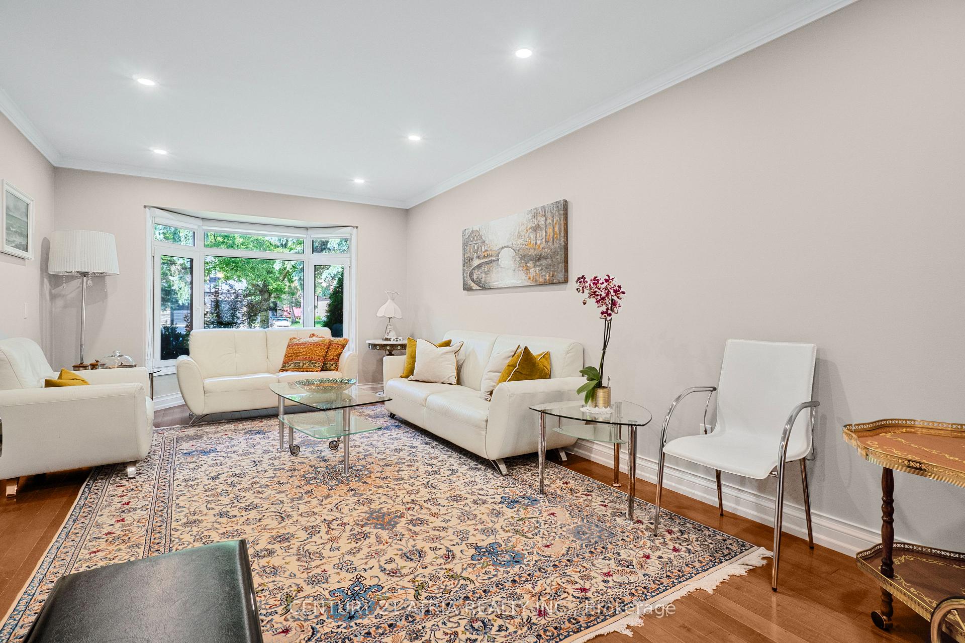 Photo 6 of 57 Ashfield Drive, Richmond Hill, Oak Ridges Lake Wilcox — HOMEH