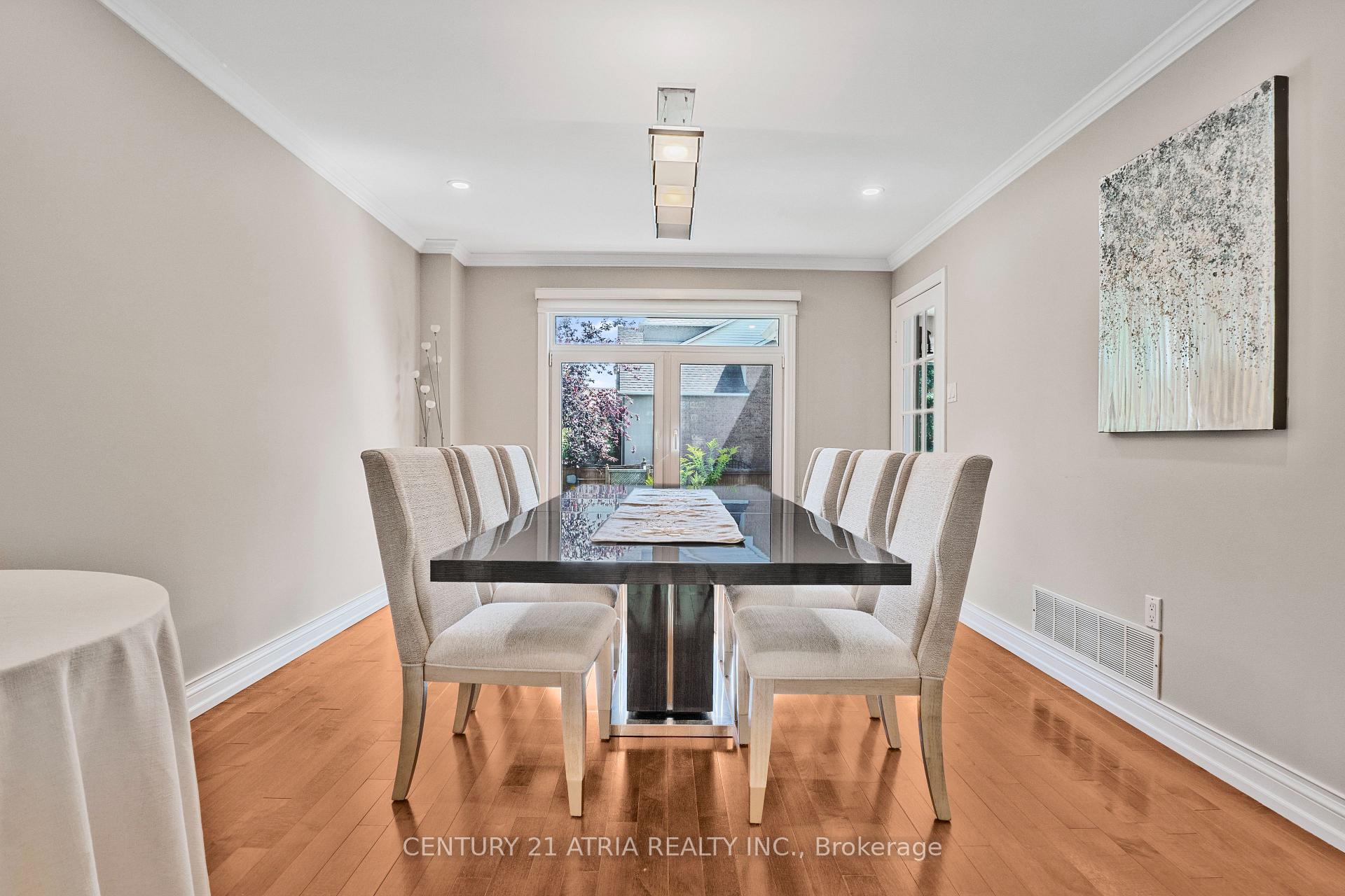 Photo 10 of 57 Ashfield Drive, Richmond Hill, Oak Ridges Lake Wilcox — HOMEH