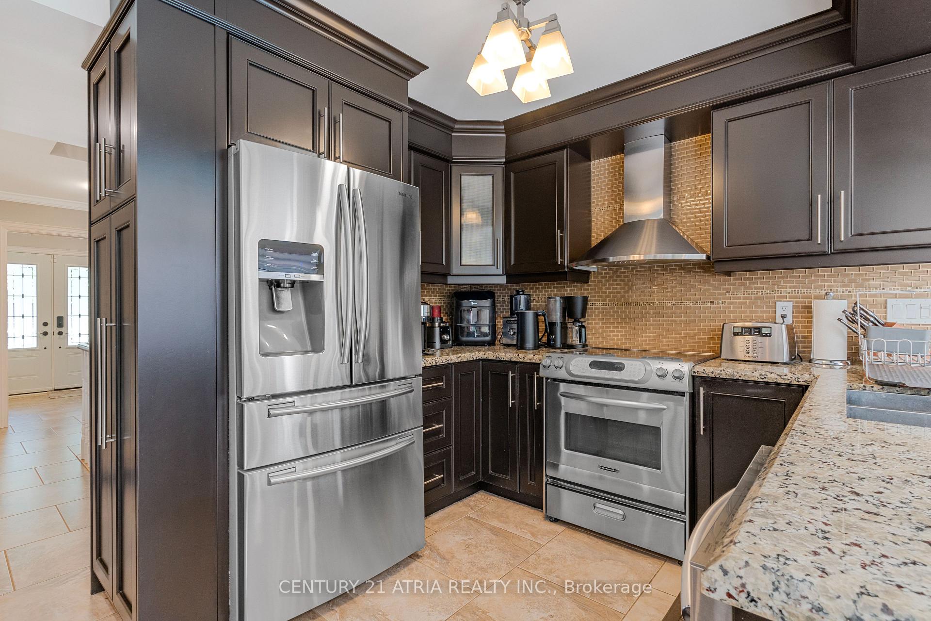 Photo 19 of 57 Ashfield Drive, Richmond Hill, Oak Ridges Lake Wilcox — HOMEH