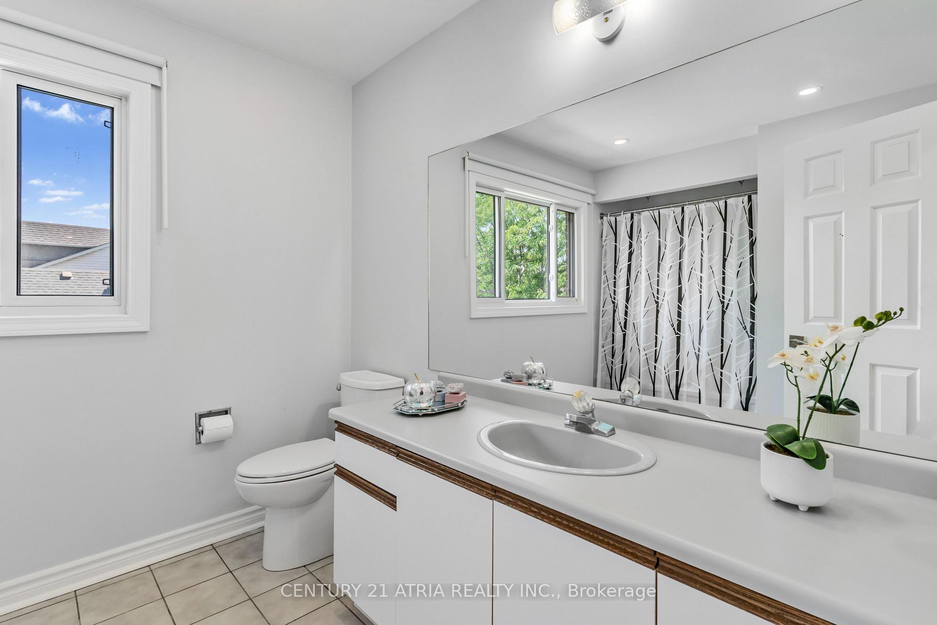 Photo 27 of 57 Ashfield Drive, Richmond Hill, Oak Ridges Lake Wilcox — HOMEH