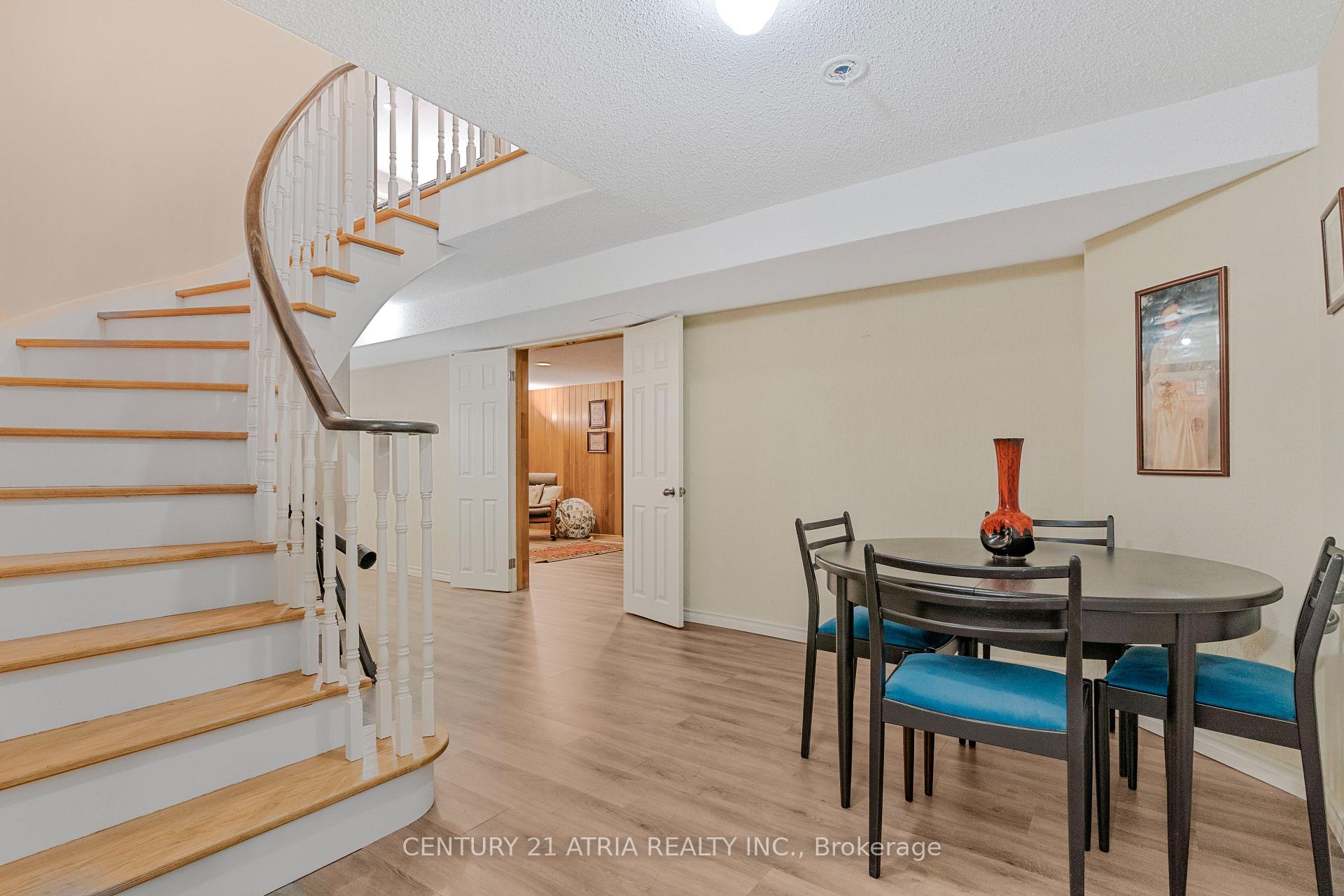 Photo 37 of 57 Ashfield Drive, Richmond Hill, Oak Ridges Lake Wilcox — HOMEH