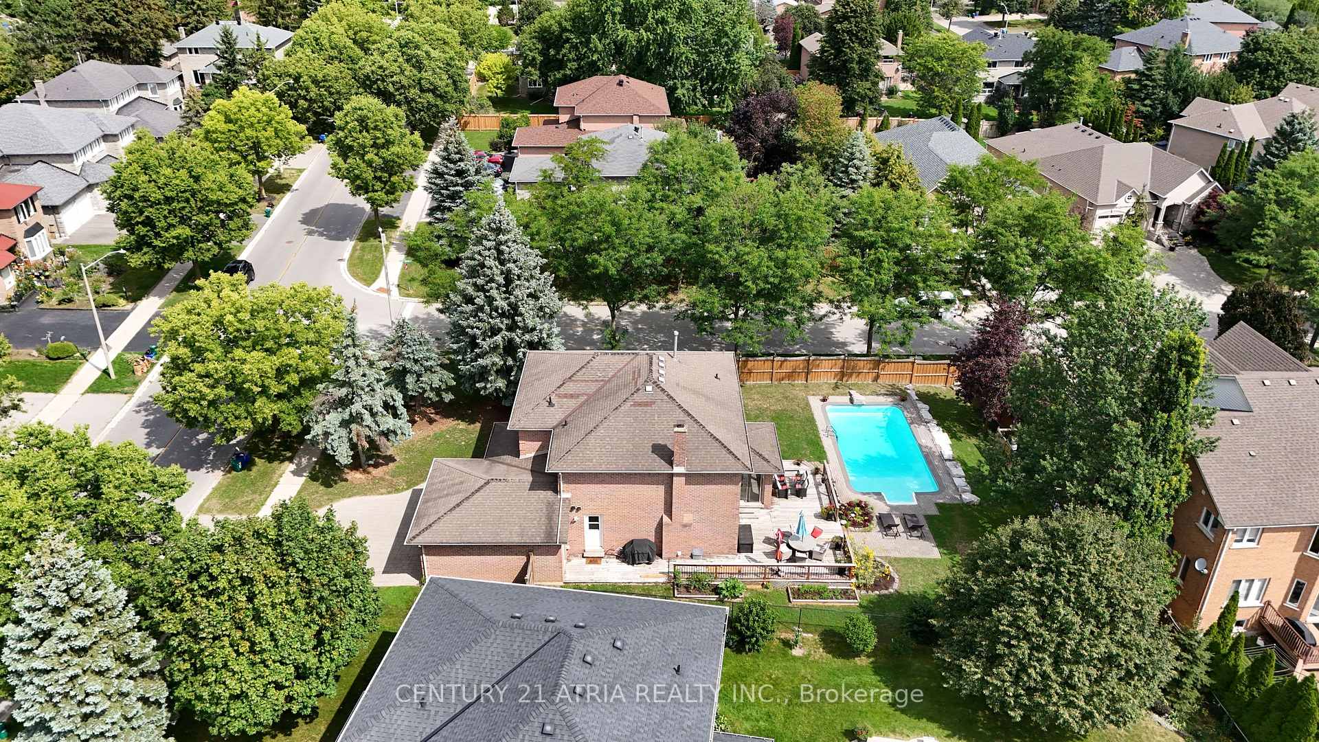 Photo 45 of 57 Ashfield Drive, Richmond Hill, Oak Ridges Lake Wilcox — HOMEH