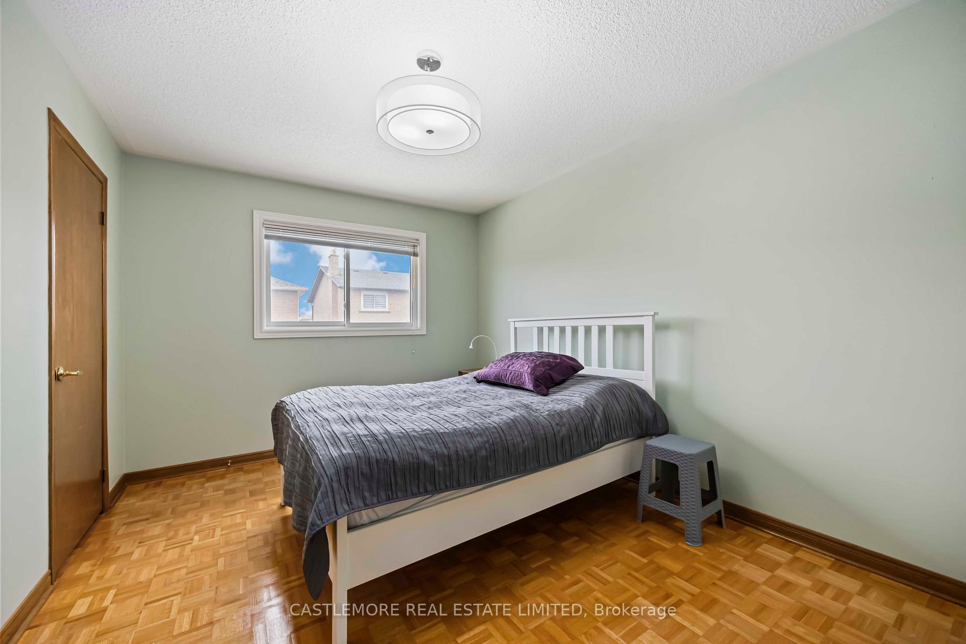 Photo 22 of 119 Spring Town Road, Vaughan, East Woodbridge — HOMEH
