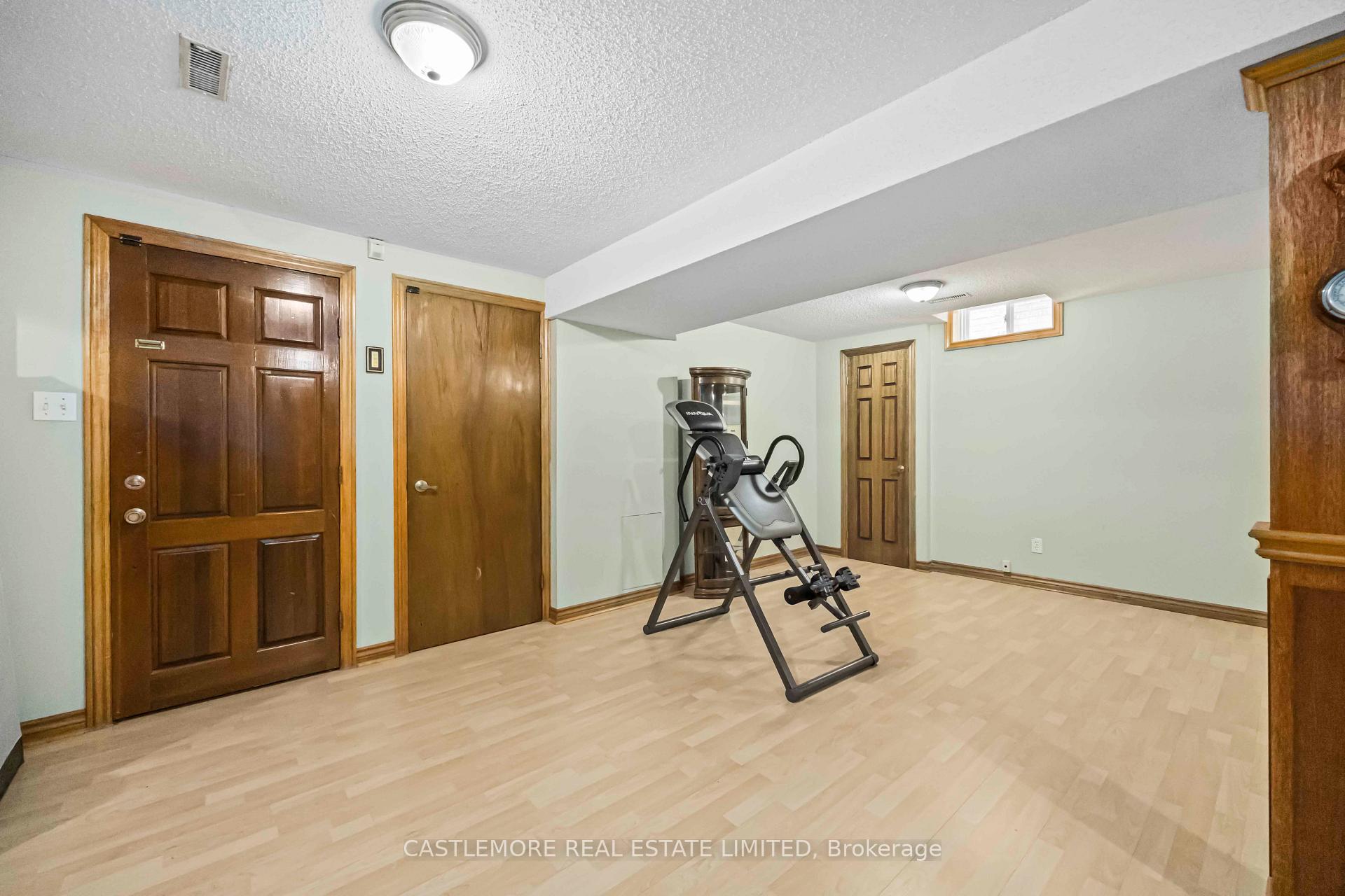Photo 27 of 119 Spring Town Road, Vaughan, East Woodbridge — HOMEH