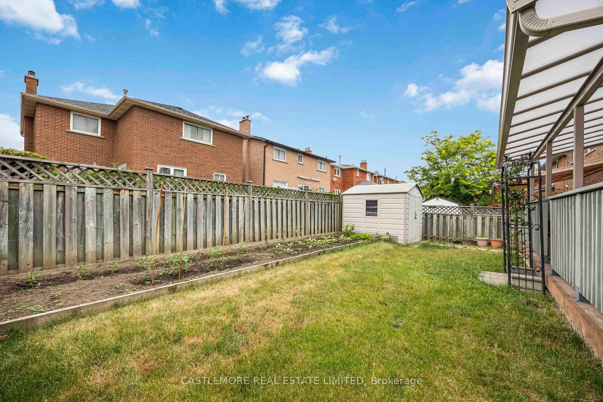 Photo 30 of 119 Spring Town Road, Vaughan, East Woodbridge — HOMEH