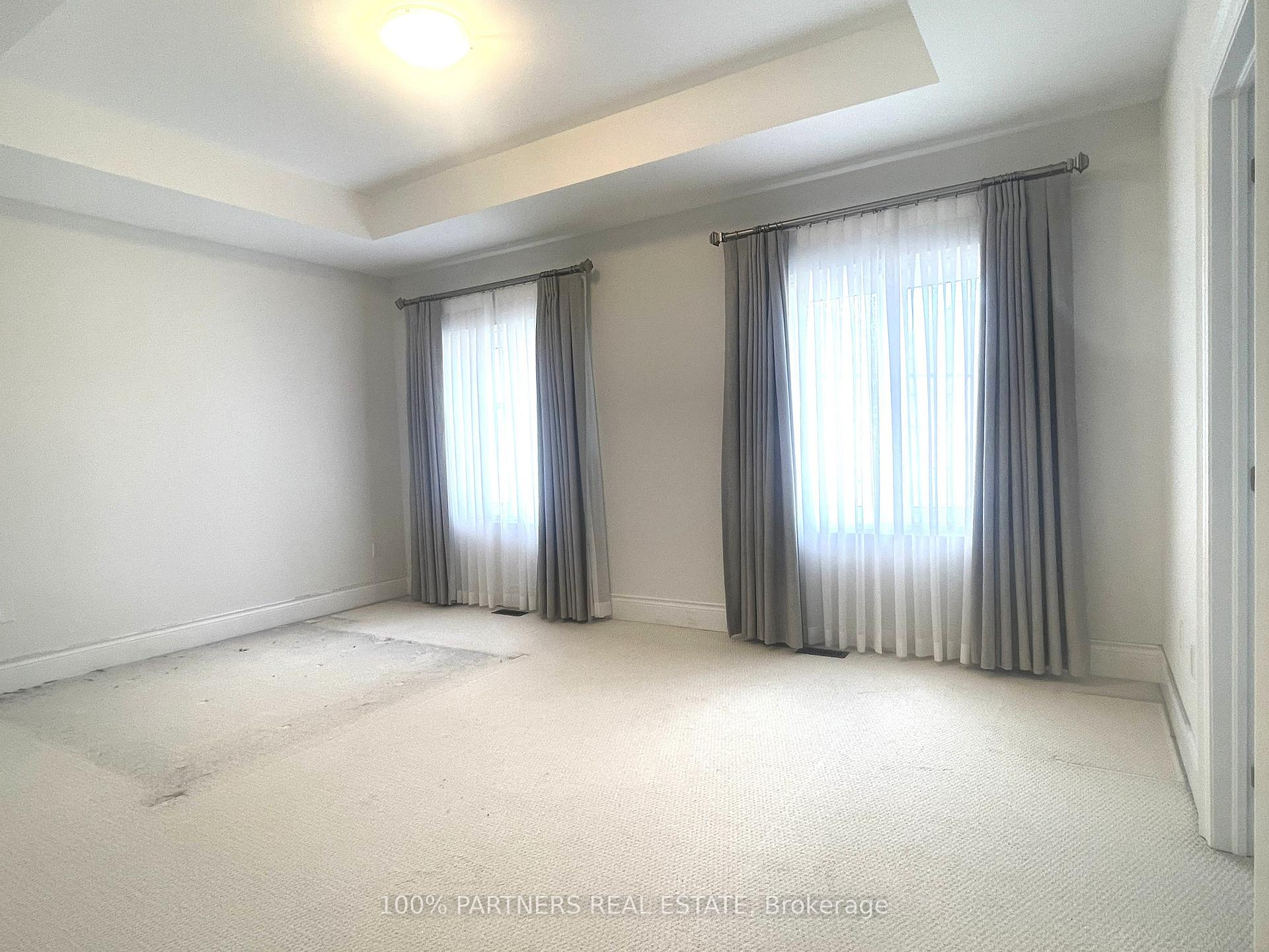 Photo 17 of 117 Botelho Circle E, Aurora, Bayview Southeast — HOMEH
