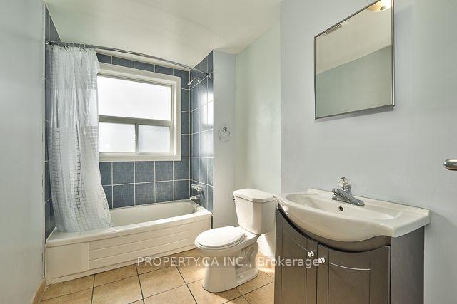 Photo 8 of Unit 2, 340 Cannon Street E, Hamilton, Landsdale — HOMEH