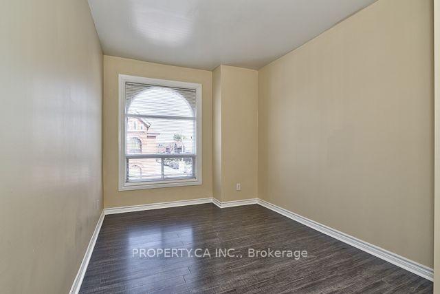 Photo 11 of Unit 2, 340 Cannon Street E, Hamilton, Landsdale — HOMEH