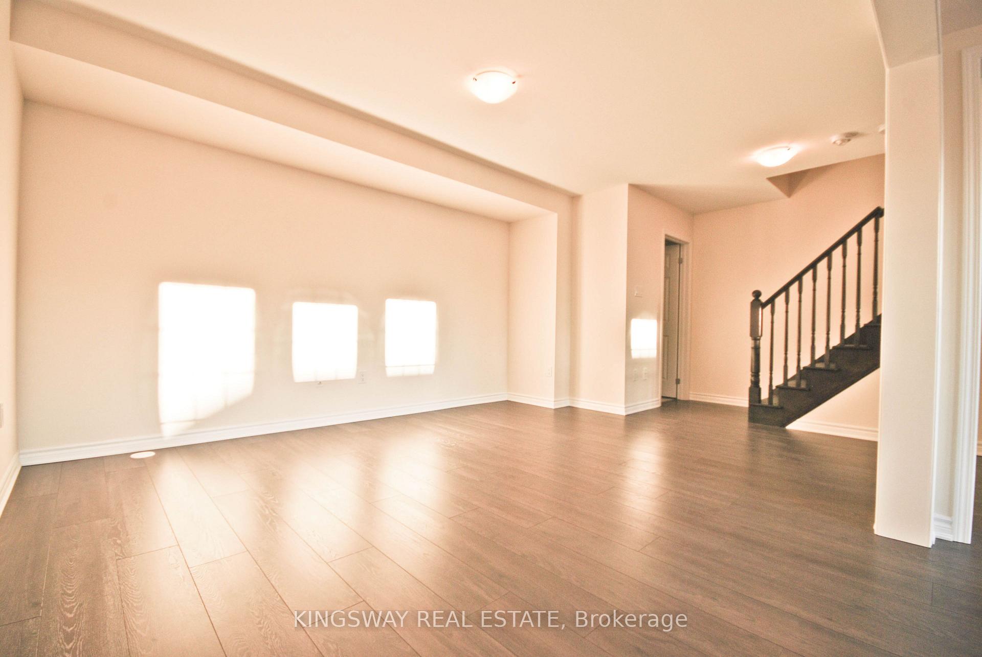 Photo 5 of 1670 Clitherow Street, Milton, Ford — HOMEH