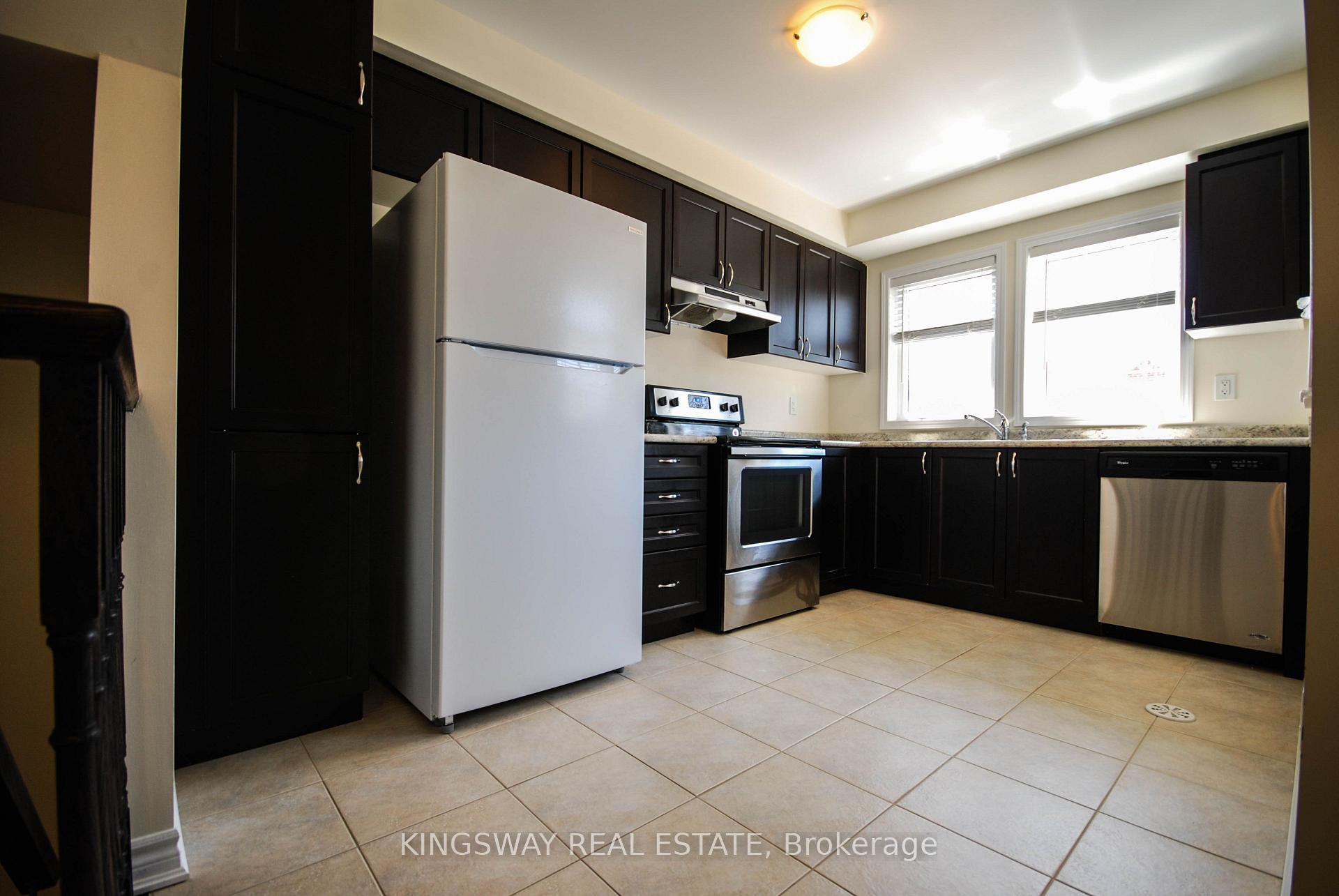 Photo 8 of 1670 Clitherow Street, Milton, Ford — HOMEH