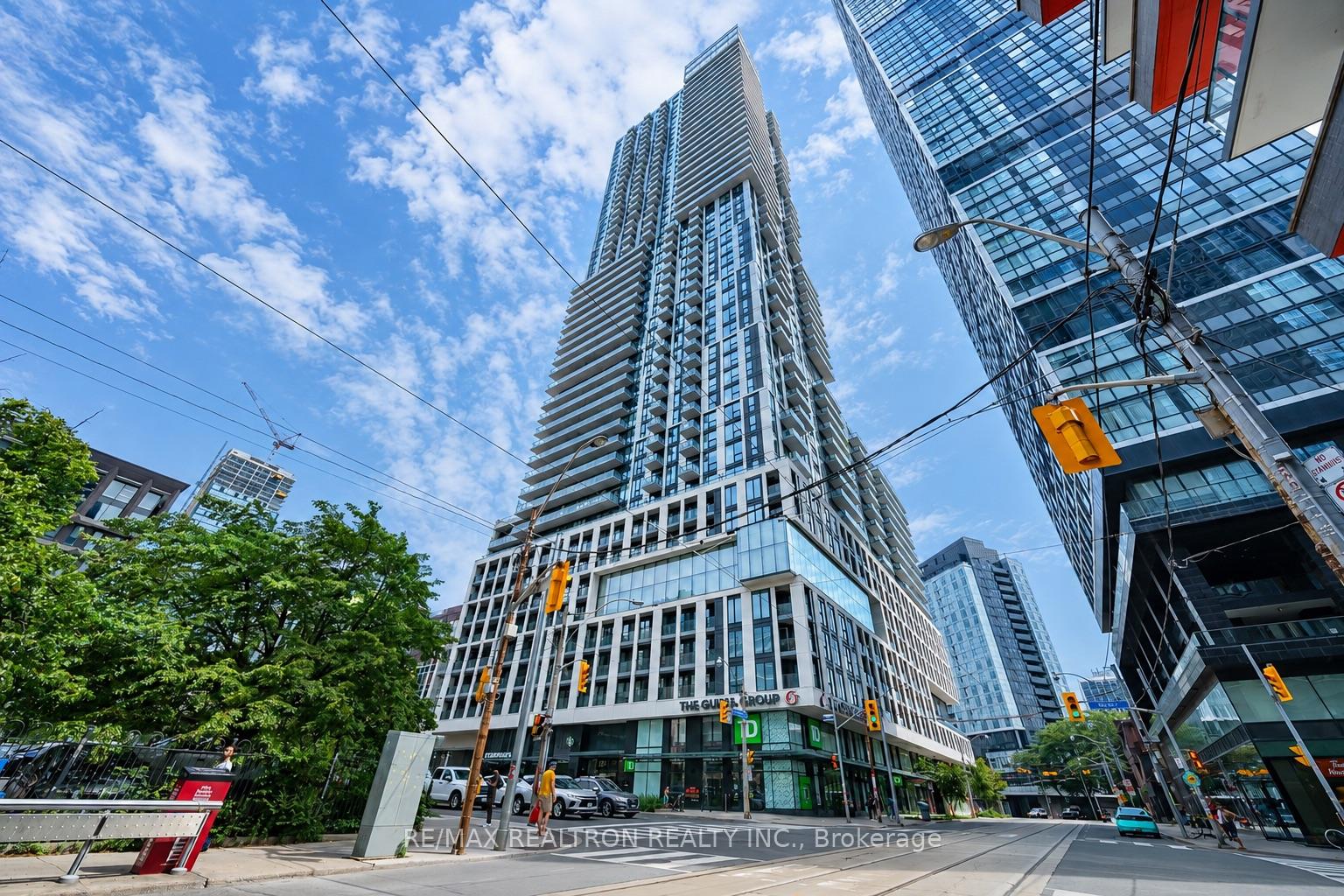 Front of Unit 1805, 251 Jarvis Street