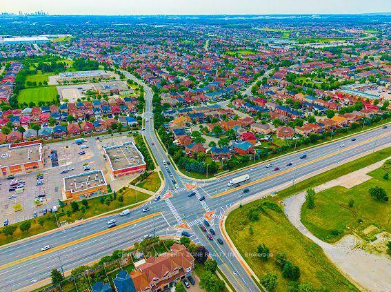 Photo 49 of 91 Monaco Court, Brampton, Fletcher's Meadow — HOMEH