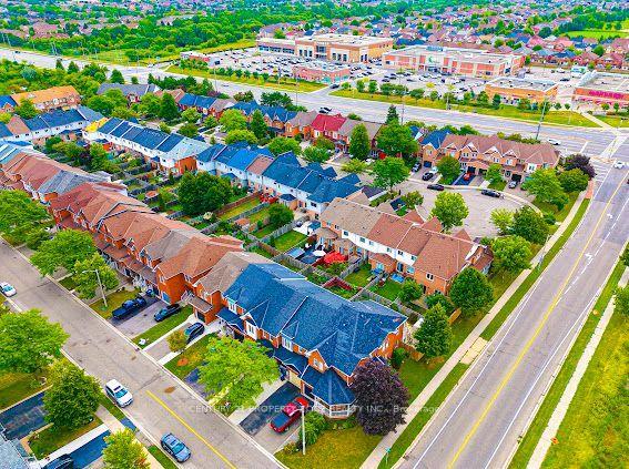 Photo 51 of 91 Monaco Court, Brampton, Fletcher's Meadow — HOMEH