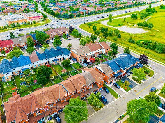 Photo 53 of 91 Monaco Court, Brampton, Fletcher's Meadow — HOMEH