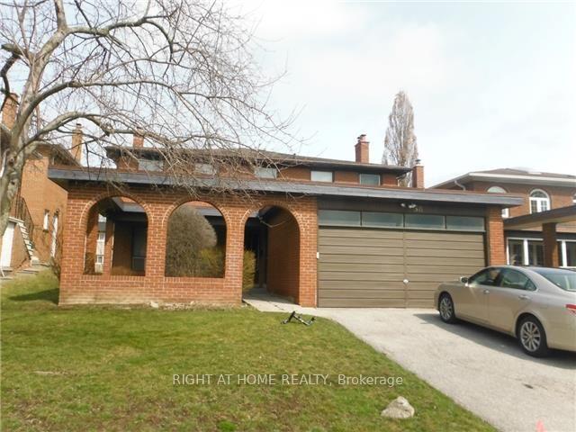 Photo 1 of 38 Clovercrest Road, North York, Don Valley Village — HOMEH