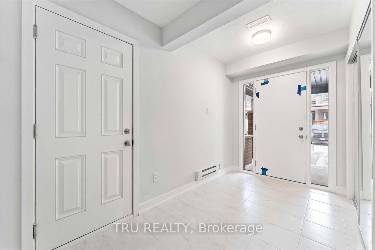 Photo 2 of 239 Anyolite Private, Ottawa, Barrhaven - Heritage Park — HOMEH