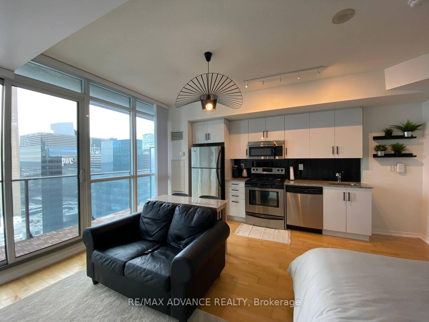 Photo 2 of Unit 3603, 65 Bremner Boulevard, Toronto, Waterfront Communities — HOMEH