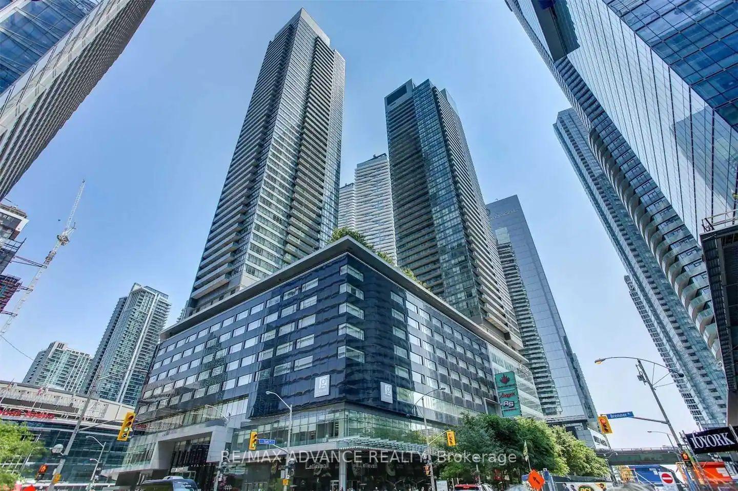 Photo 14 of Unit 3603, 65 Bremner Boulevard, Toronto, Waterfront Communities — HOMEH