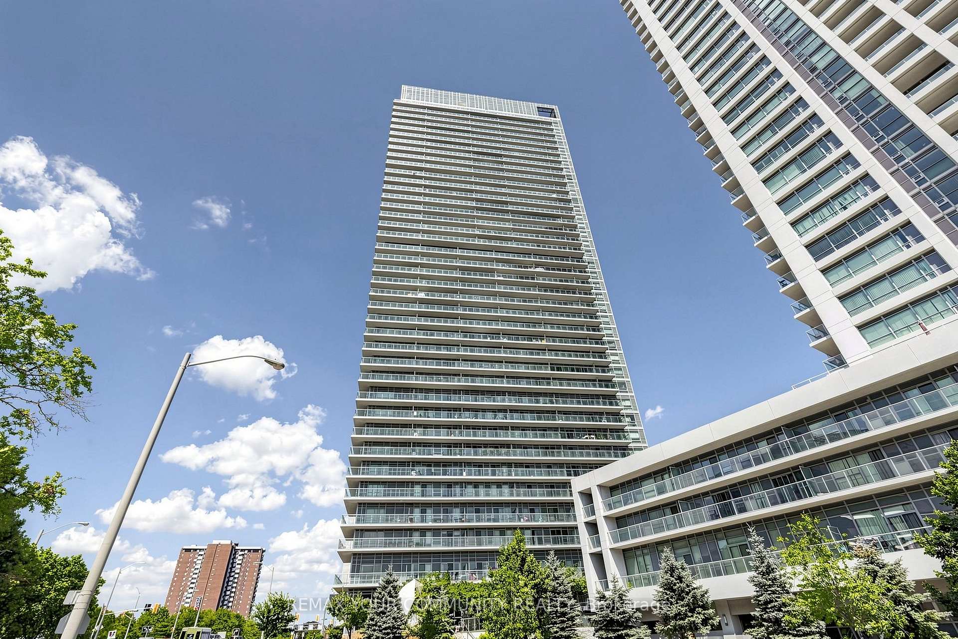Photo 4 of Unit 2910, 2015 Sheppard Avenue E, North York, Henry Farm — HOMEH