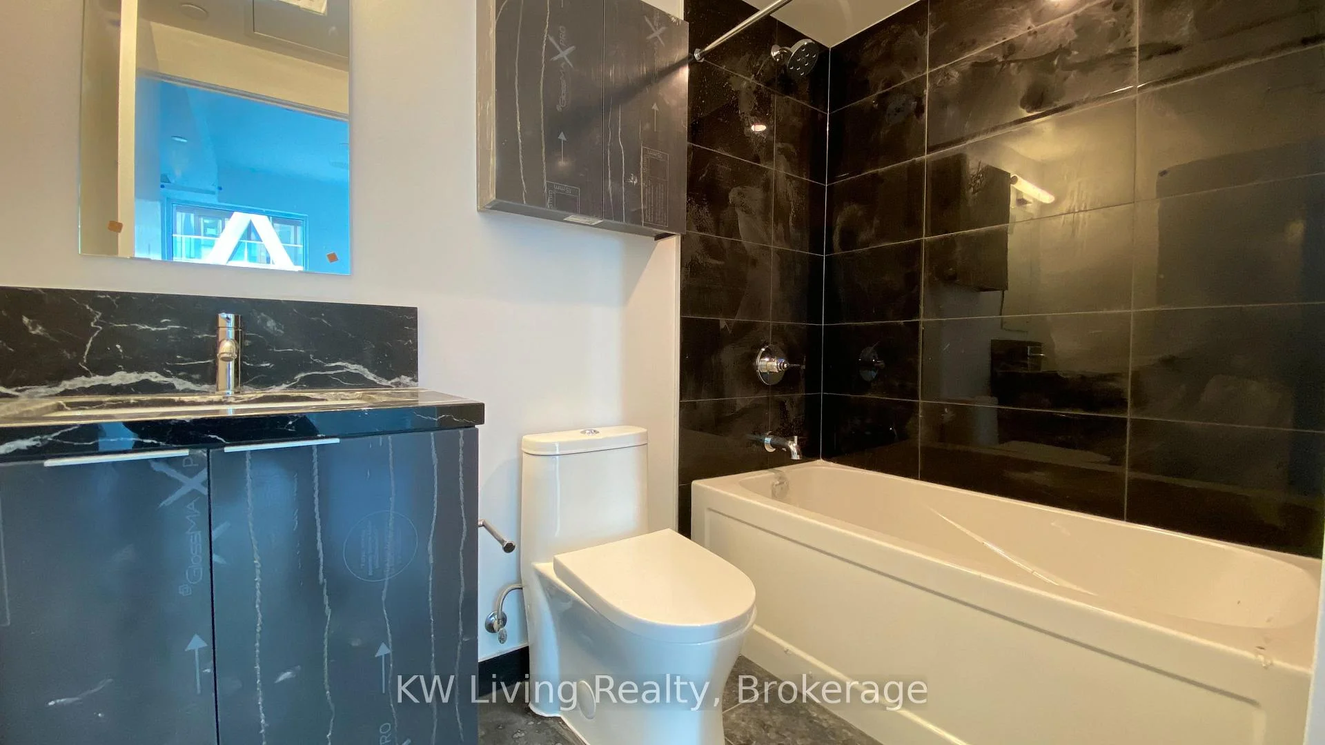 Photo 35 of Unit 2908, 238 Simcoe Street, Toronto, Kensington-Chinatown — HOMEH