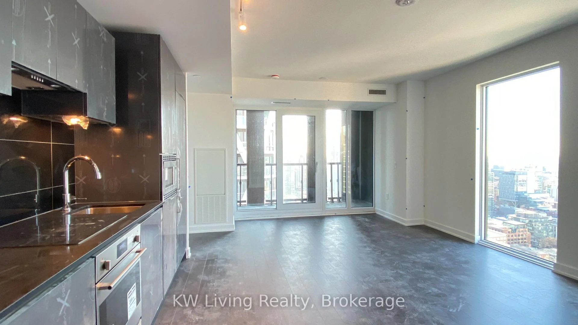 Photo 53 of Unit 2908, 238 Simcoe Street, Toronto, Kensington-Chinatown — HOMEH