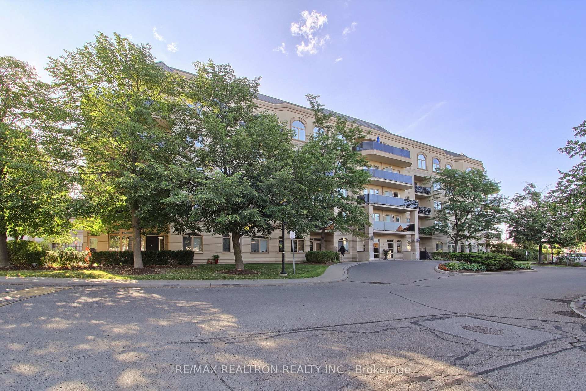 Photo of Unit 207, 3 Dayspring Circle