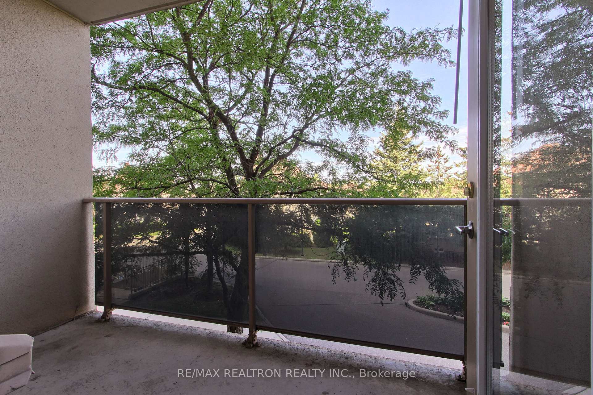 Photo 46 of Unit 207, 3 Dayspring Circle, Brampton, Goreway Drive Corridor — HOMEH