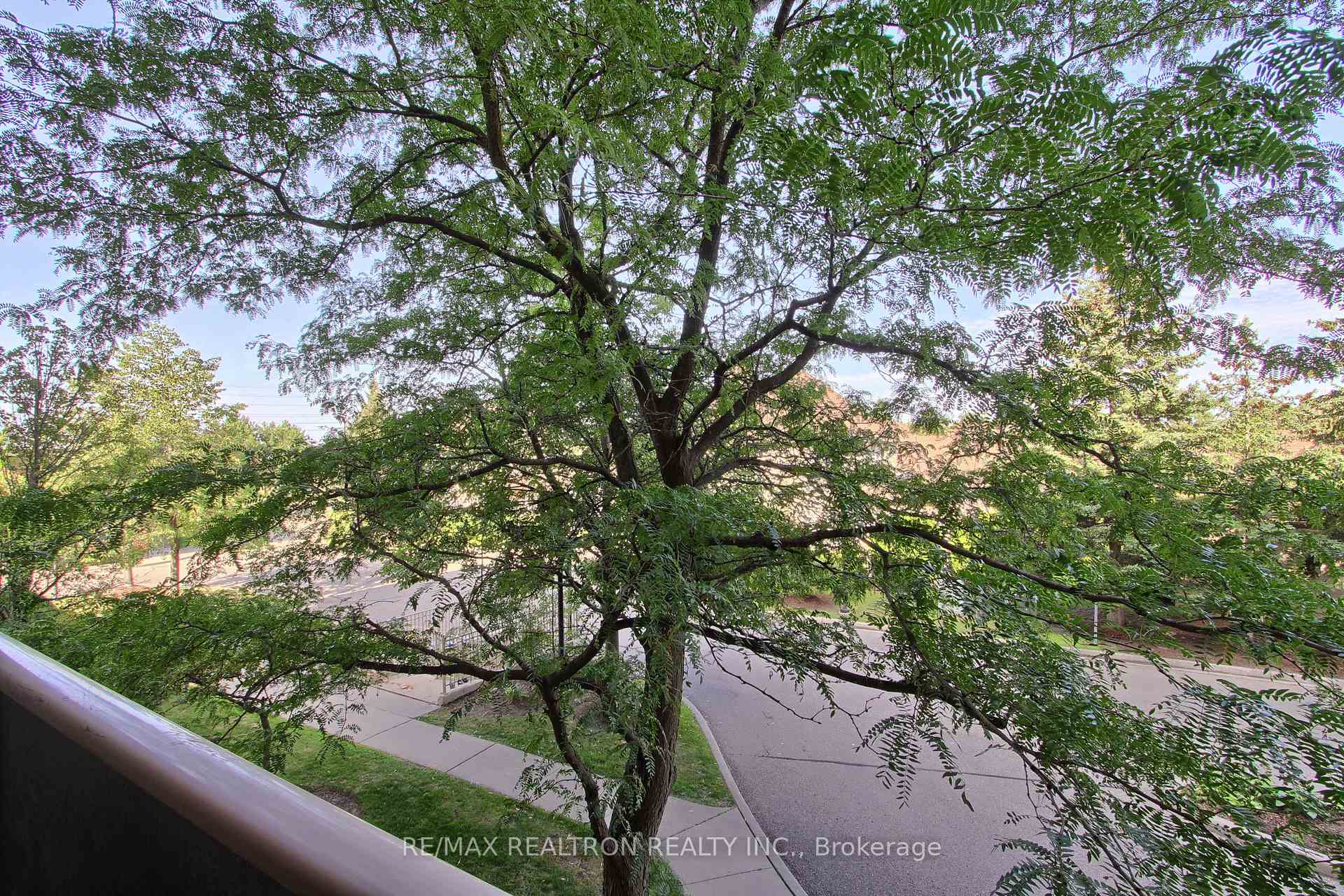 Photo 48 of Unit 207, 3 Dayspring Circle, Brampton, Goreway Drive Corridor — HOMEH