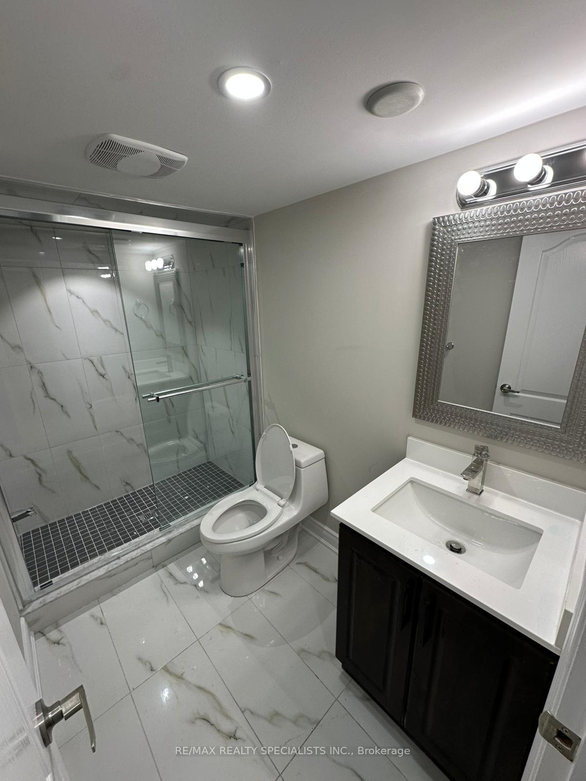 Photo 7 of 10 Bramacre Court, Brampton, Northwest Sandalwood Parkway — HOMEH
