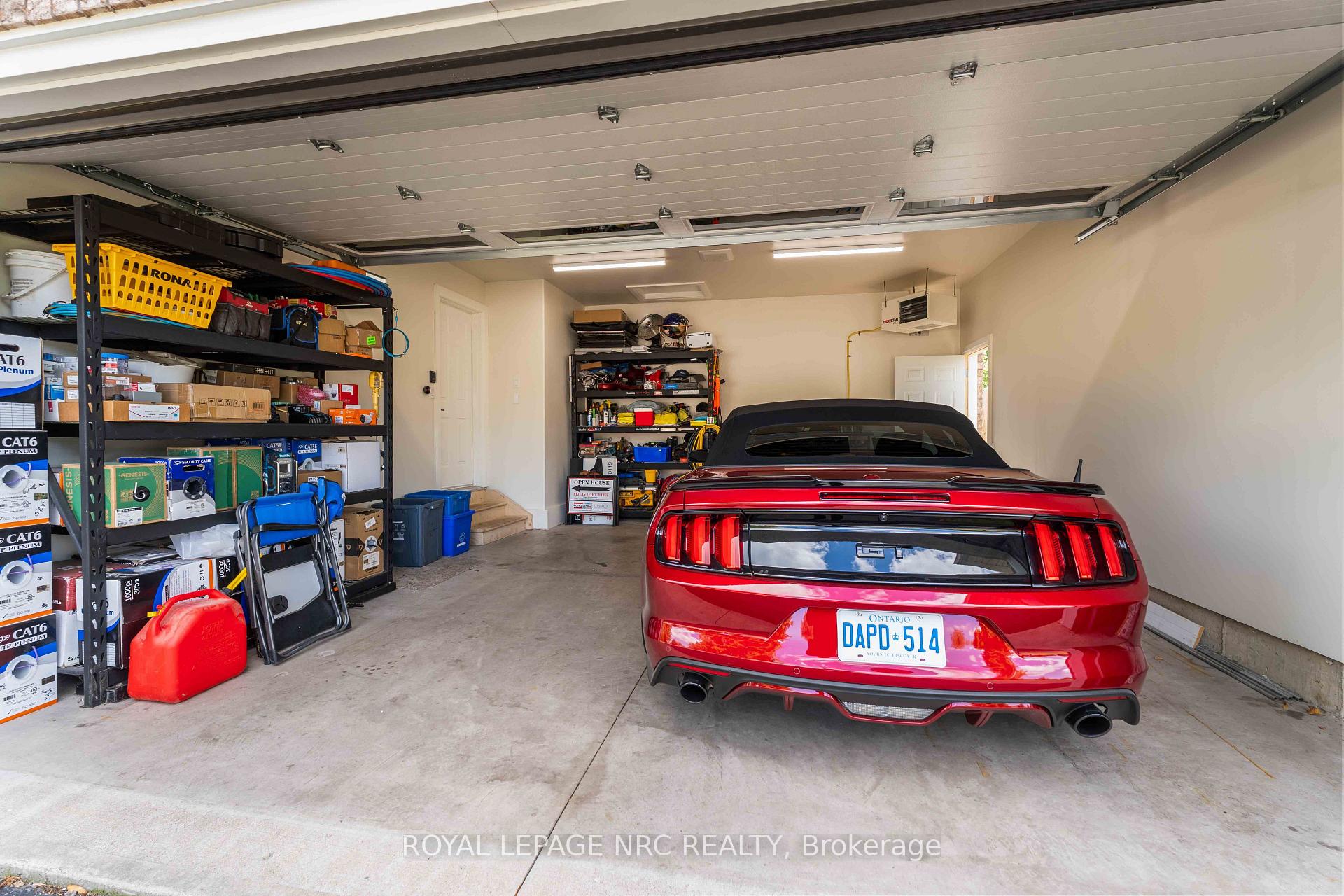 Photo 5 of 3680 Weinbrenner Road, Niagara Falls, Chippawa — HOMEH