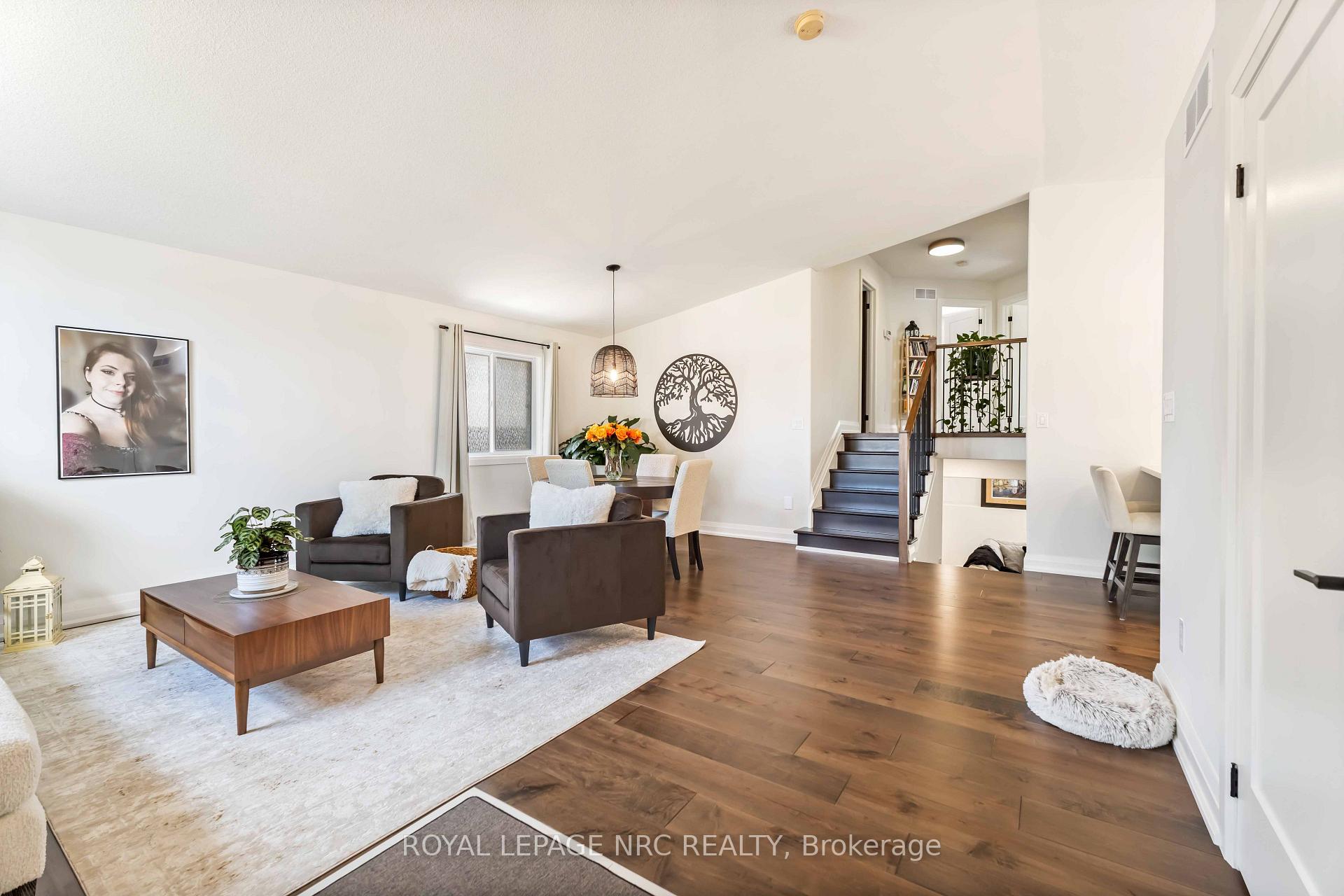 Photo 10 of 3680 Weinbrenner Road, Niagara Falls, Chippawa — HOMEH