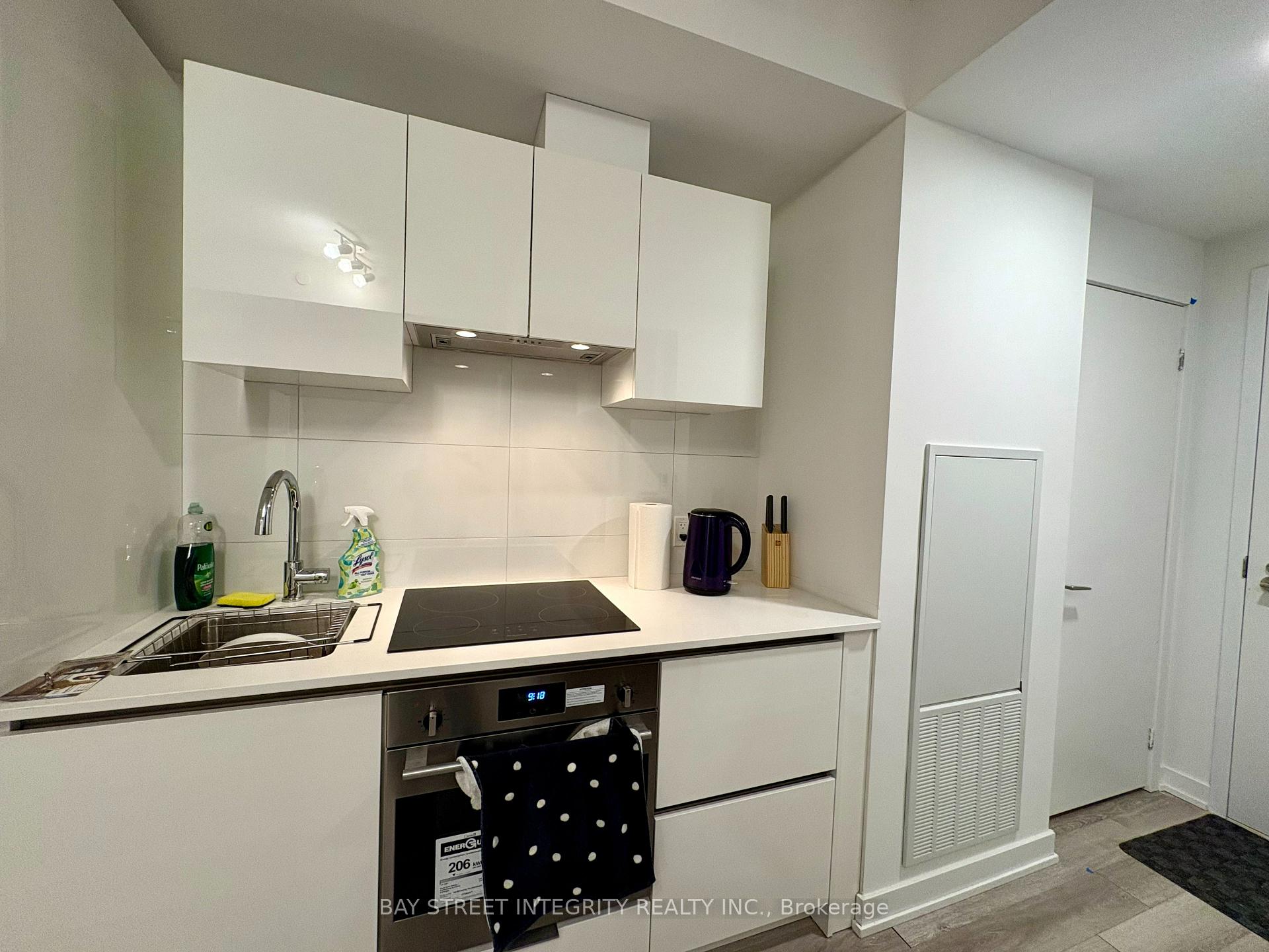 Photo 5 of Unit 1009, 121 St Patrick Street, Toronto, Kensington-Chinatown — HOMEH