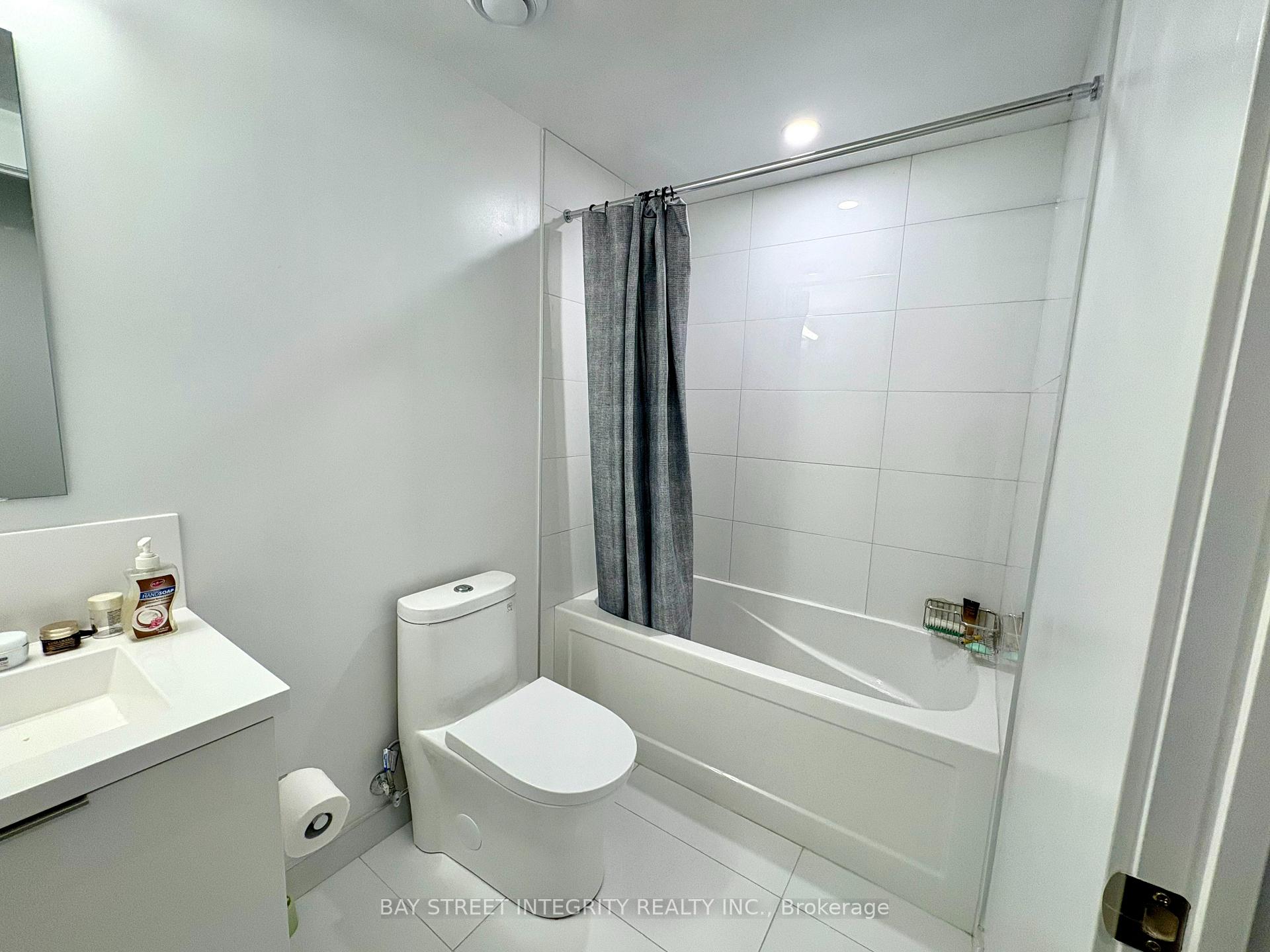 Photo 12 of Unit 1009, 121 St Patrick Street, Toronto, Kensington-Chinatown — HOMEH