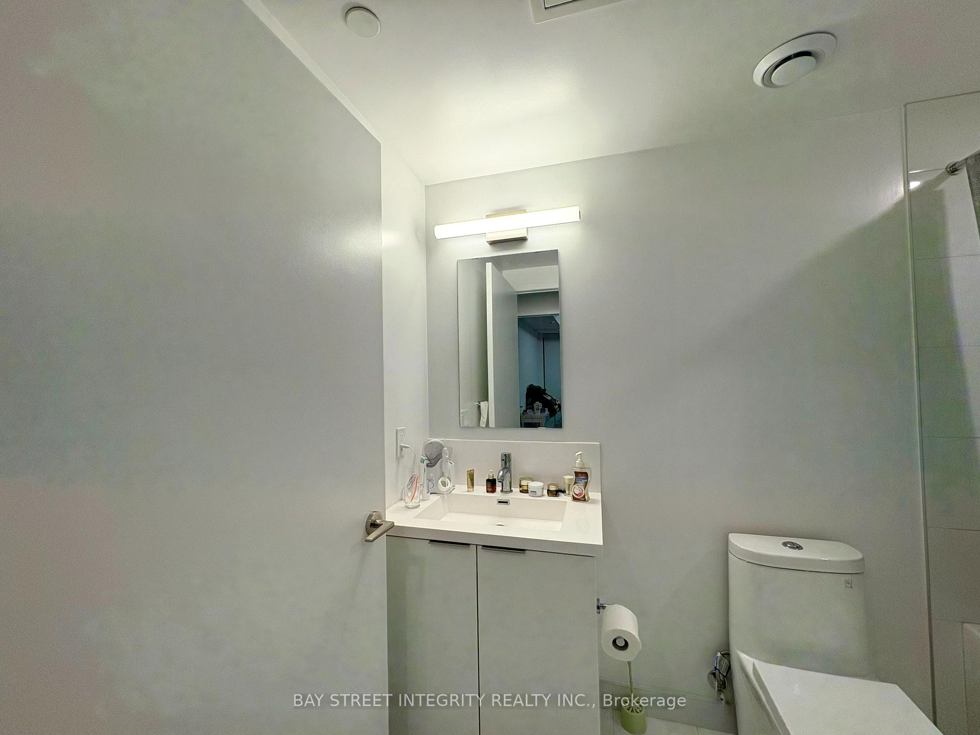 Photo 13 of Unit 1009, 121 St Patrick Street, Toronto, Kensington-Chinatown — HOMEH