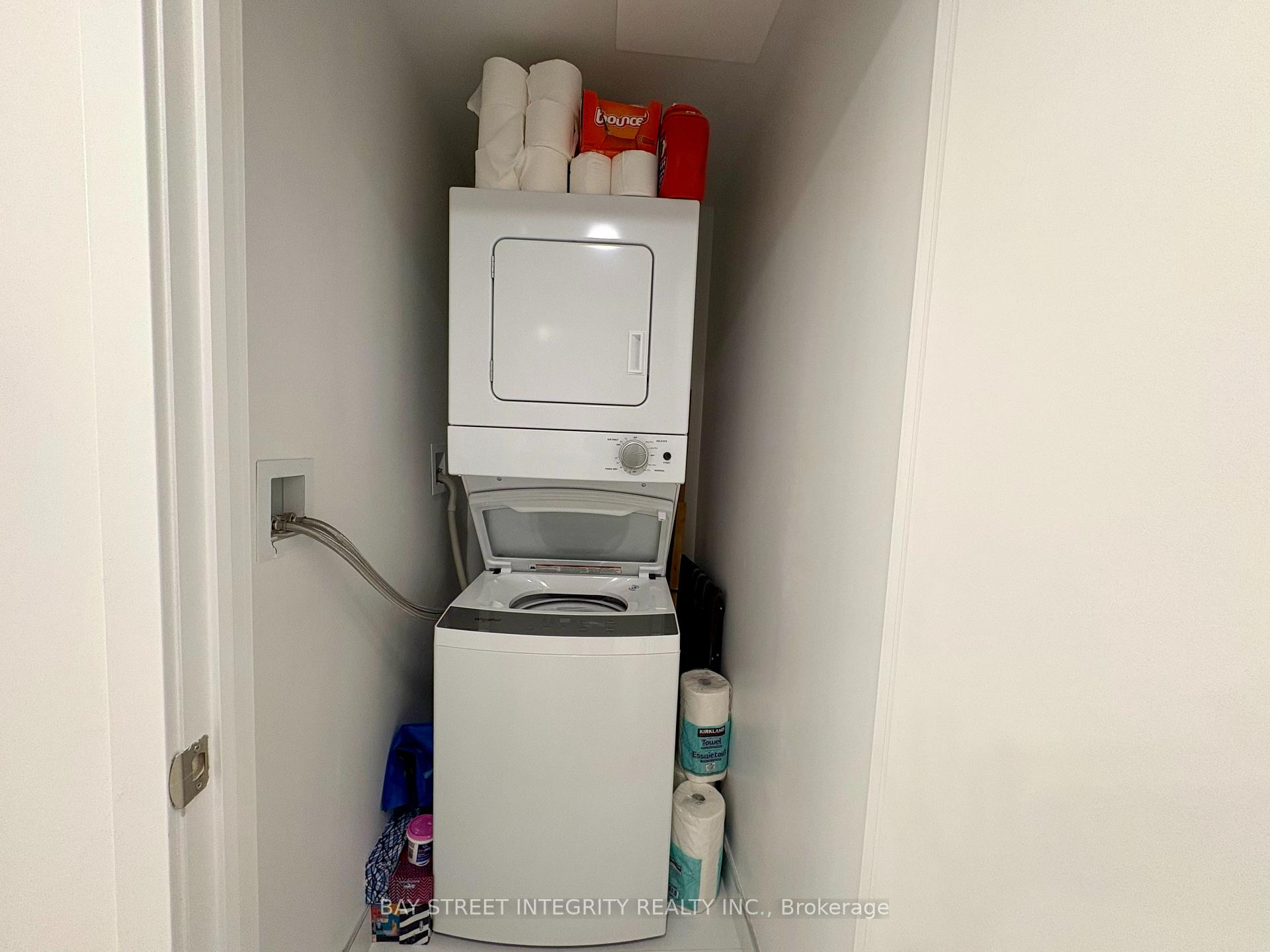 Photo 14 of Unit 1009, 121 St Patrick Street, Toronto, Kensington-Chinatown — HOMEH