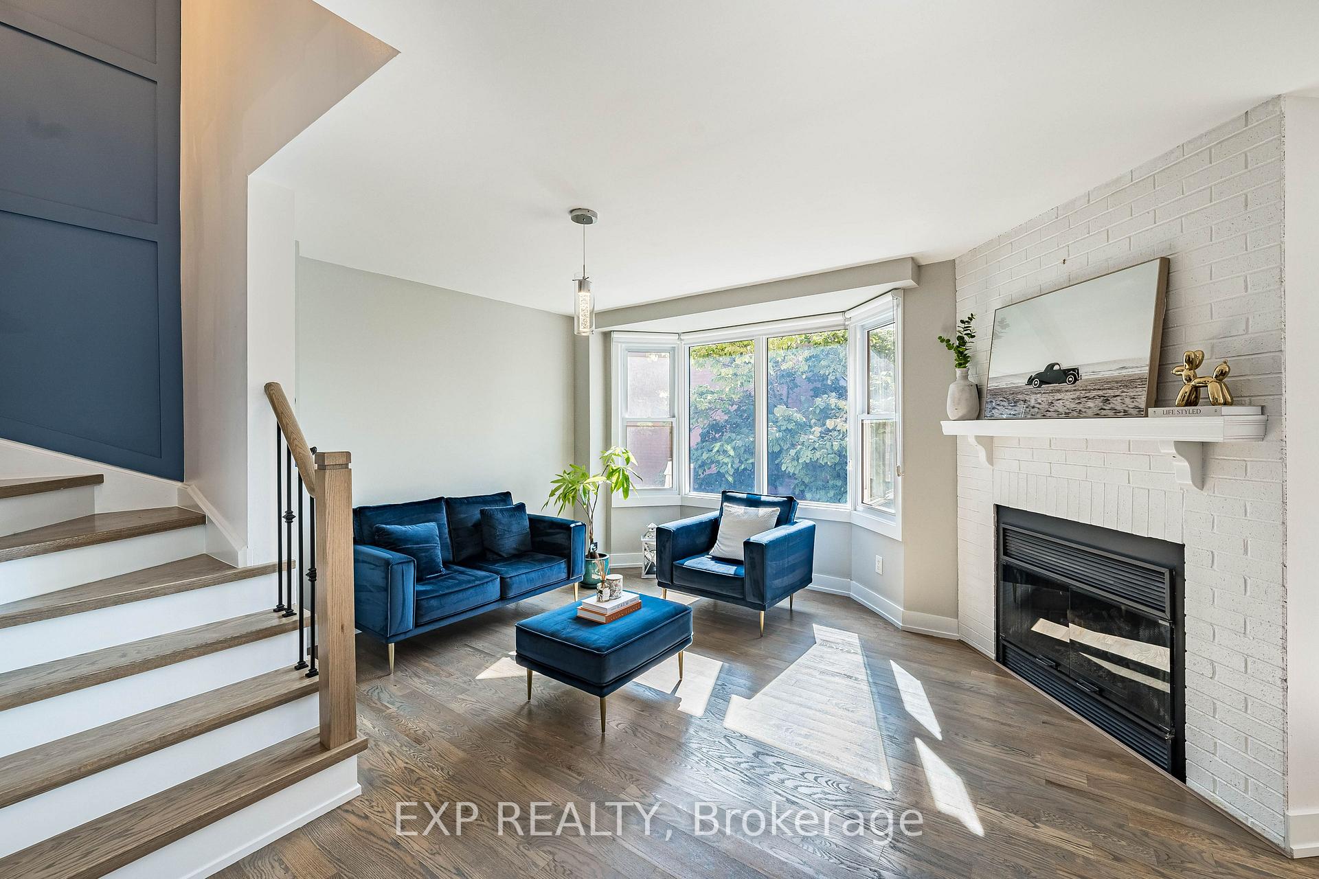 Photo 5 of Unit 44, 2915 Headon Forest Drive, Burlington, Headon — HOMEH