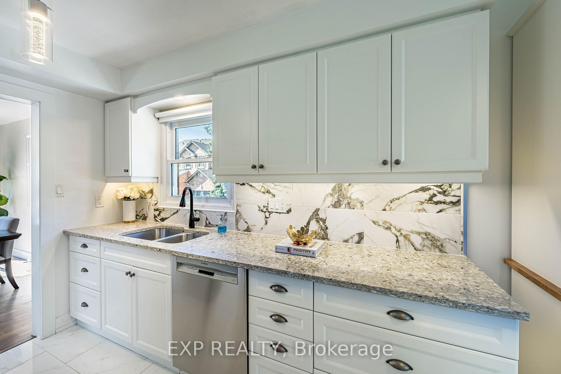 Photo 13 of Unit 44, 2915 Headon Forest Drive, Burlington, Headon — HOMEH